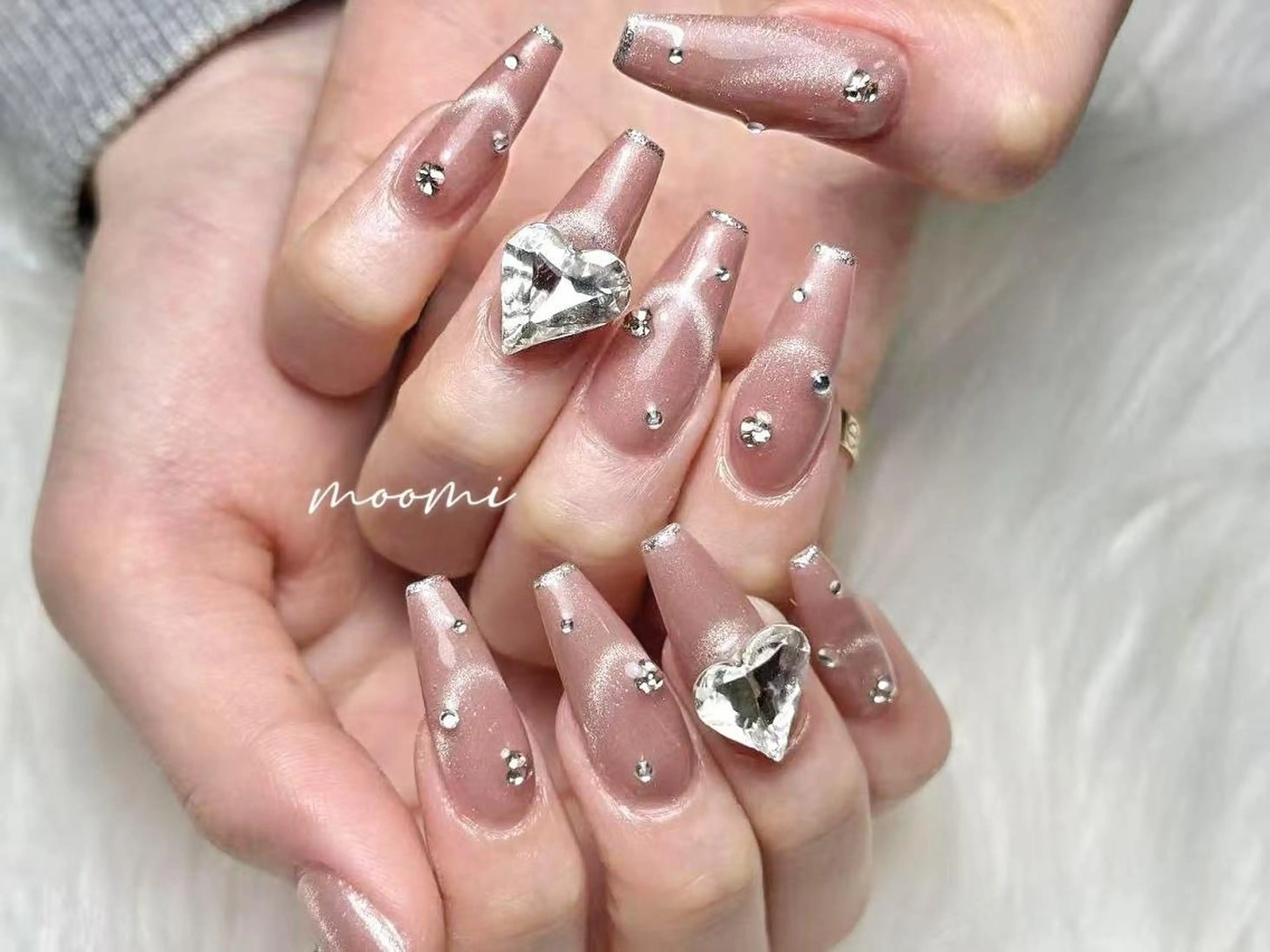 ネイル 長さ出し ジェルネイル グラデーション 韓国ネイル マグネットネイル moomi nail スカルプ専門のネイルデザイン