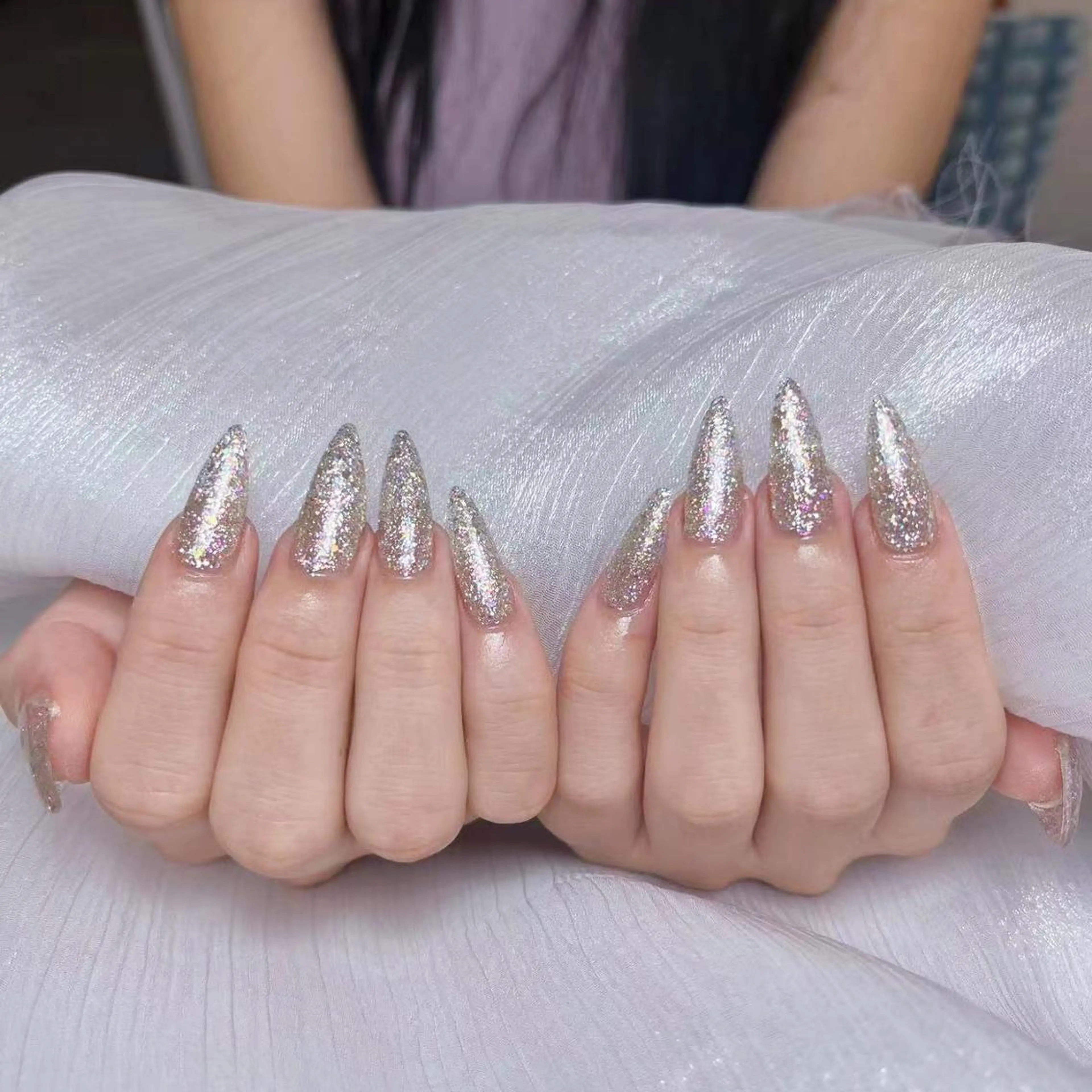 ネイル アートネイル オーロラネイル ガーリー キラキラネイル 韓国ネイル ハンドネイル DIANMOND NAIL🌸のネイルデザイン