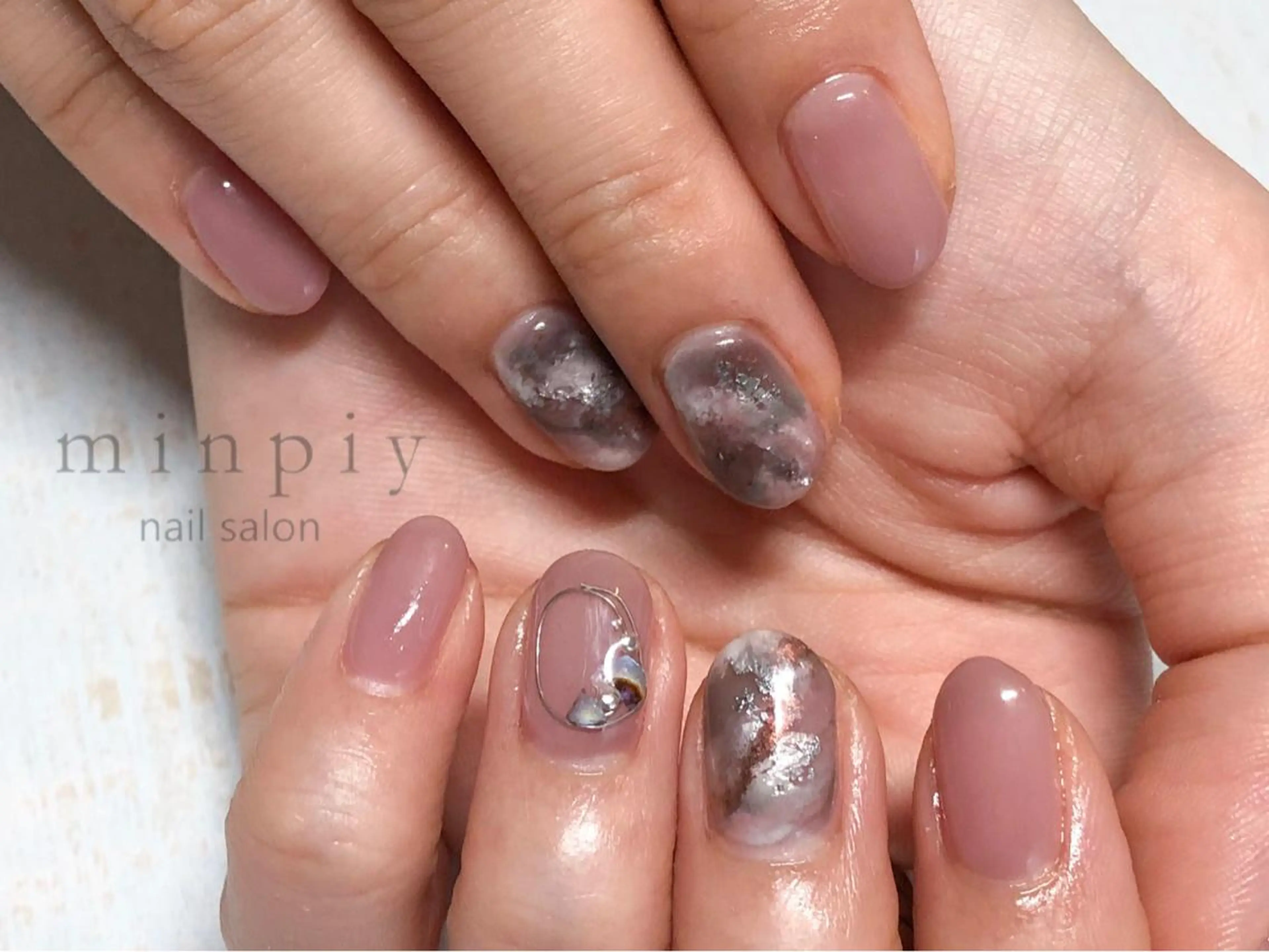 ネイル 𖡼 yumenoのネイルデザイン