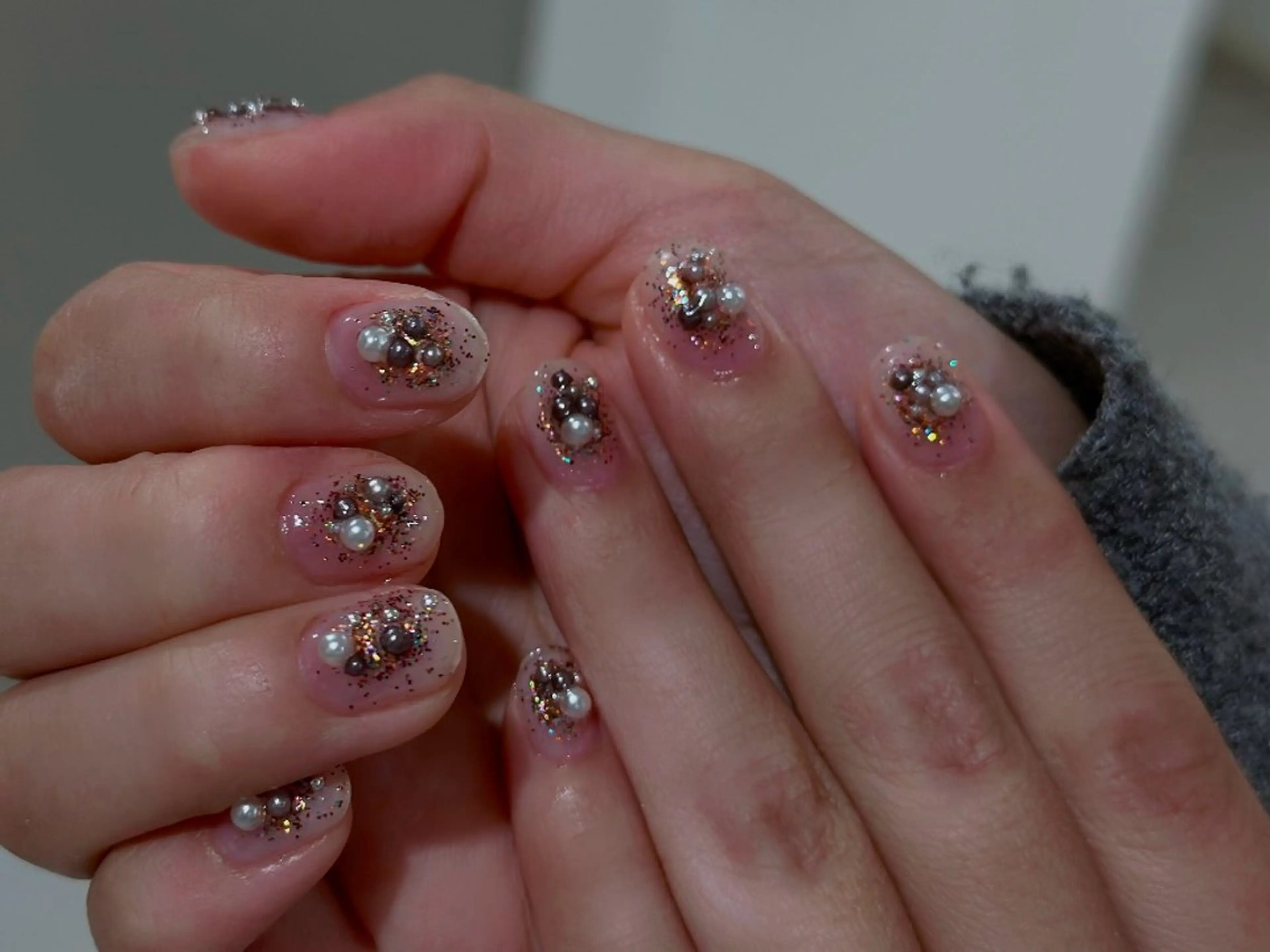 ネイル クリアネイル キラキラネイル ラメ(グリッター) ショートネイル 冬ネイル ANOVA所属・ANOVA アノヴァのネイルデザイン