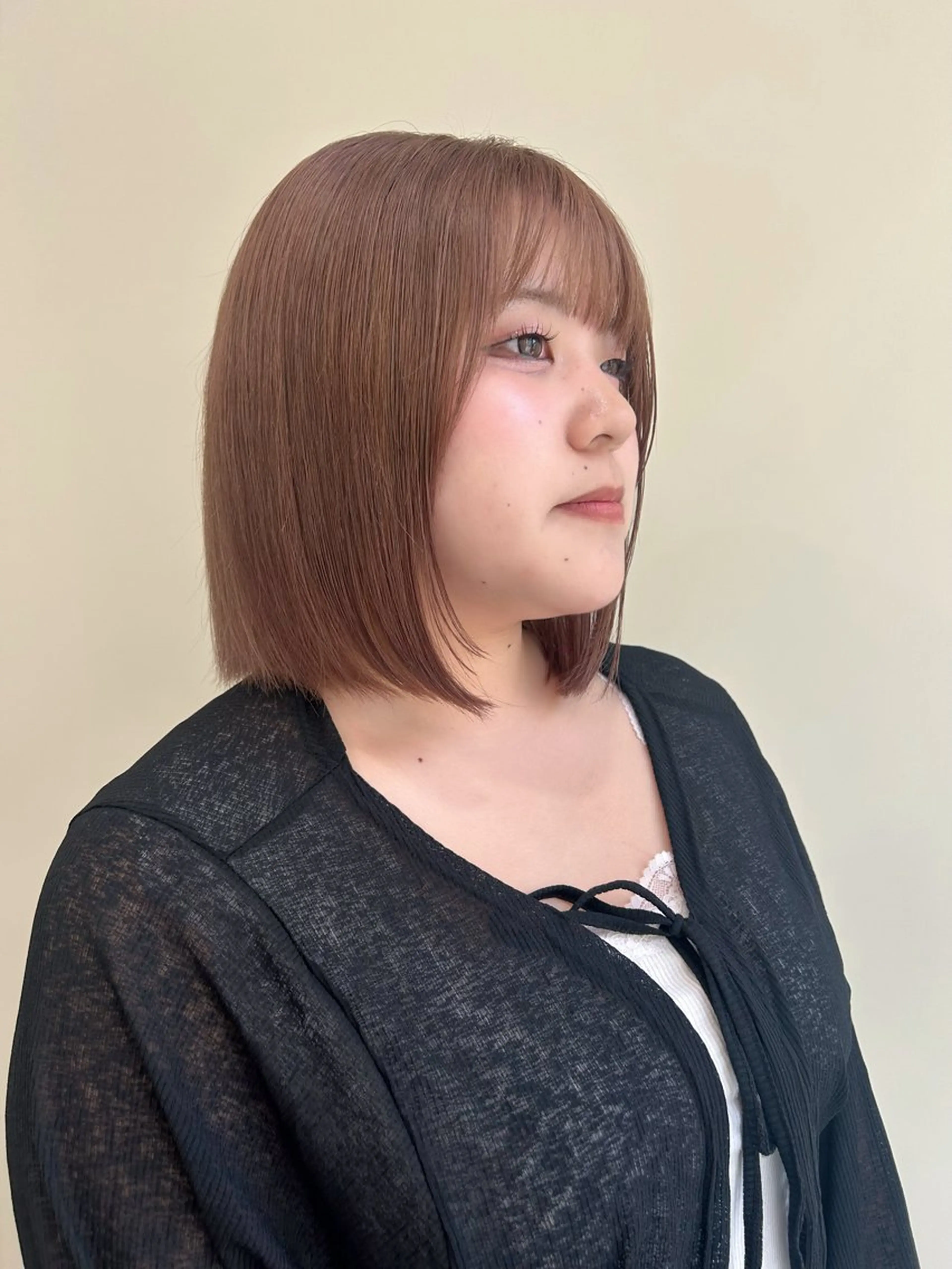 ミディアム カラー ベージュカラー ブリーチ ピンクカラー ピンクベージュ カット ヘアカラー トリートメント 🍒透明感カラー mutsuki🍒のヘアスタイル