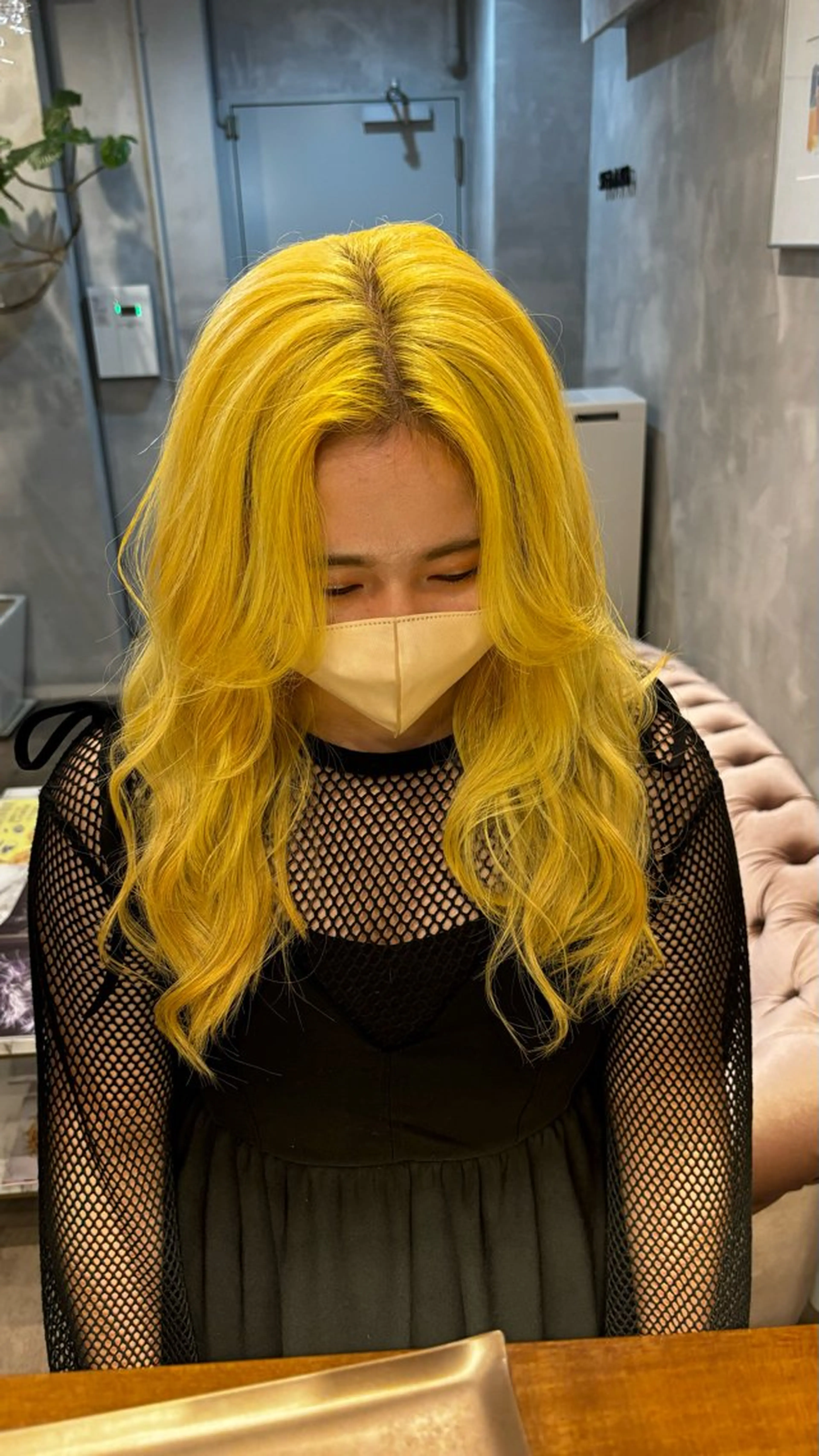 ロング ﾔﾏｼﾀ ﾘﾘのヘアスタイル