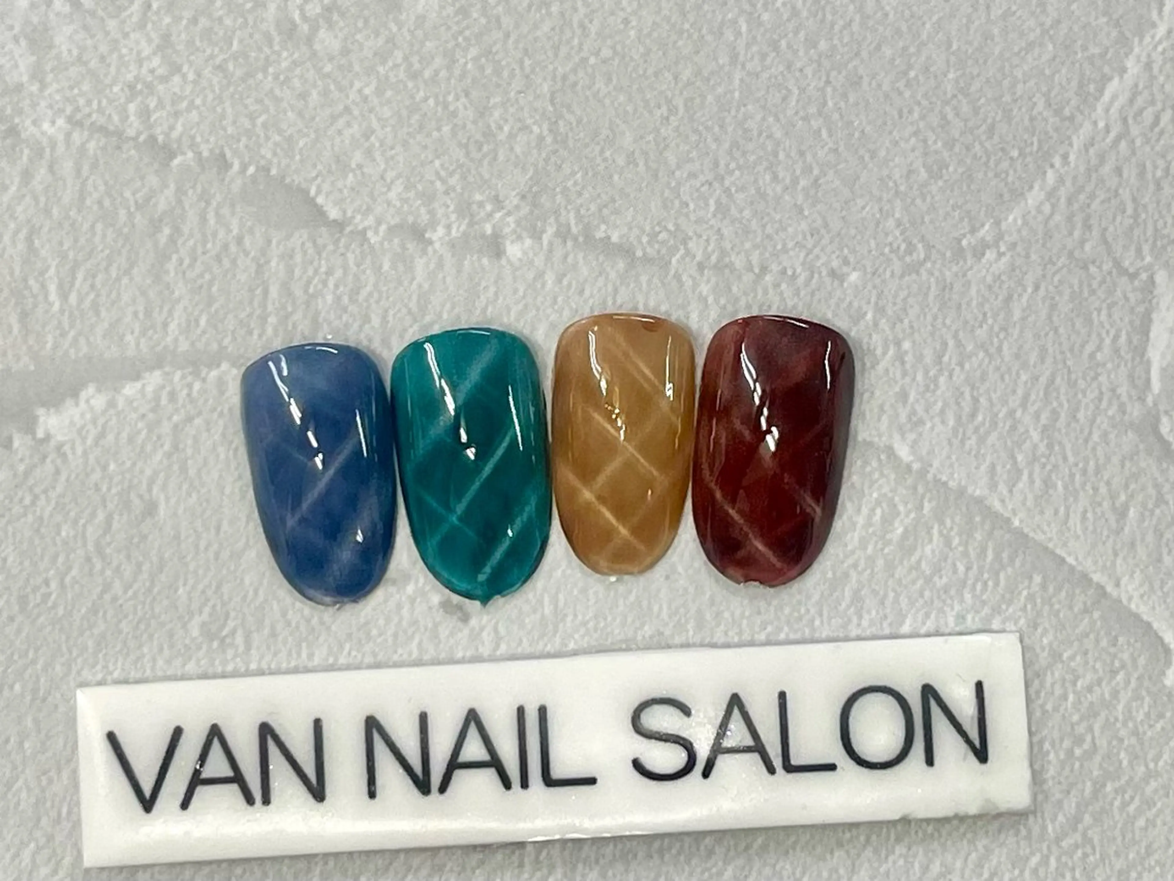 ネイル アートネイル ハンドネイル Van Nail Salonのネイルデザイン