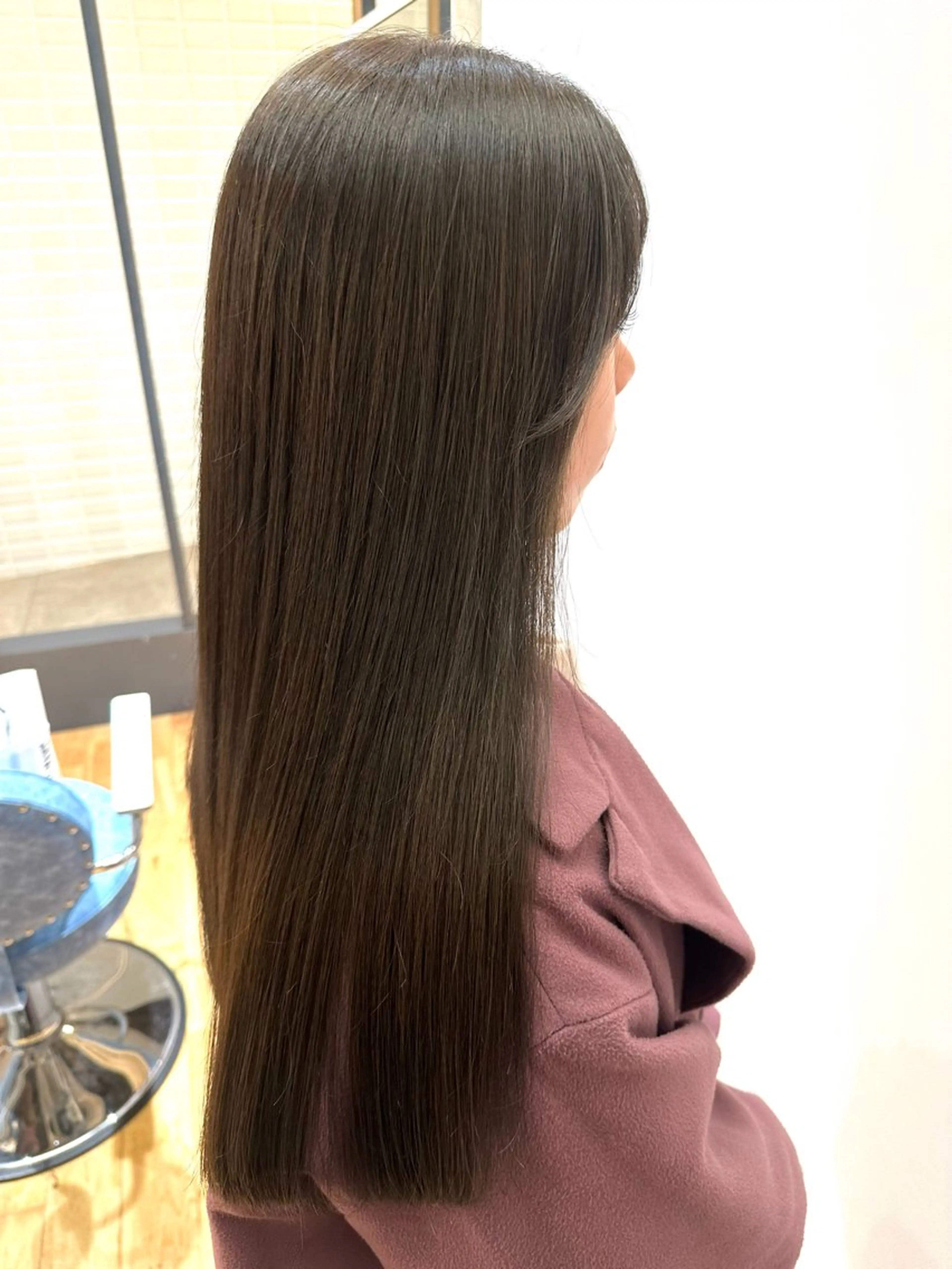 ロング 横山 菜摘のヘアスタイル
