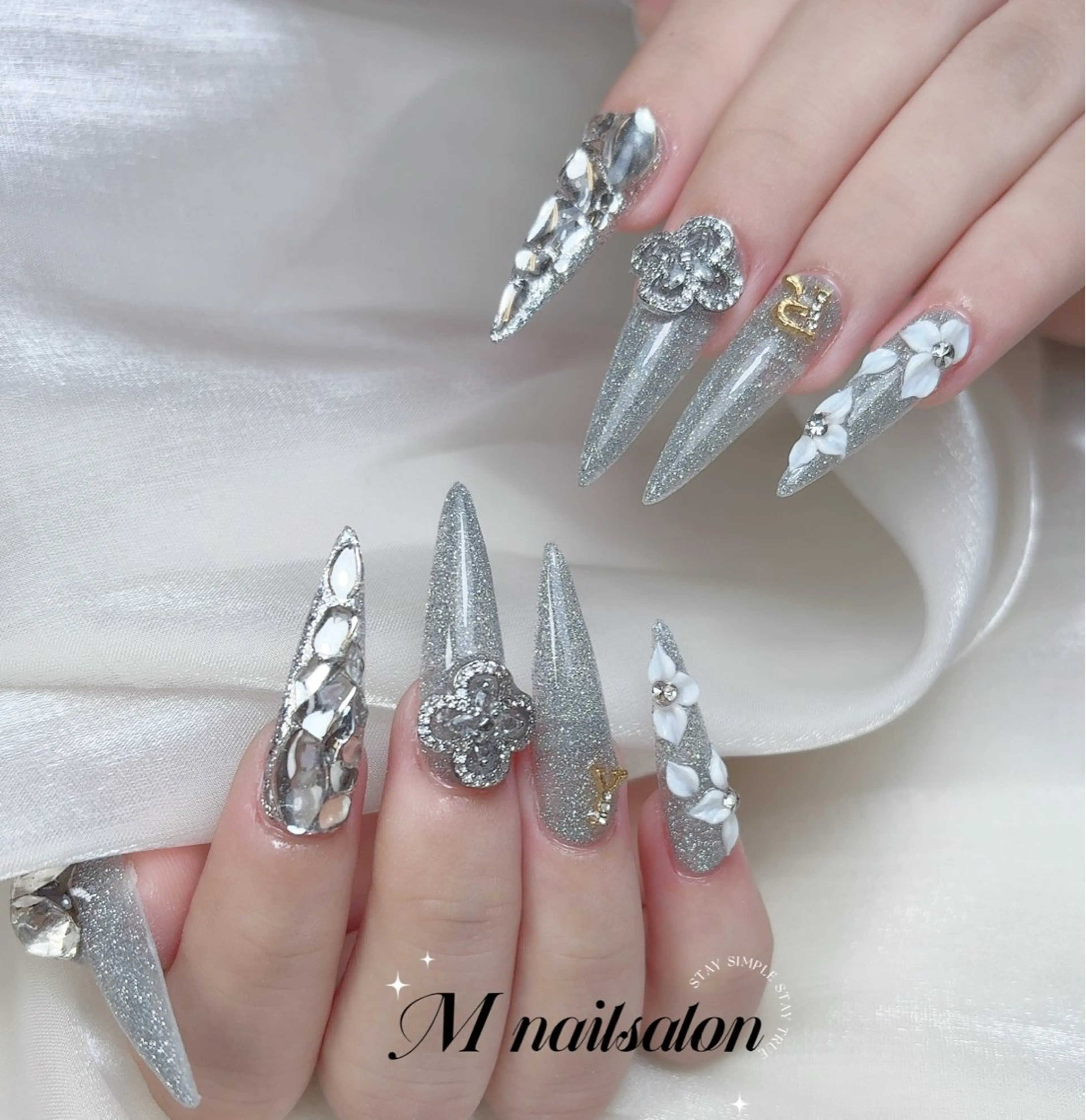 ネイル M🌷nail 長さだし専門店のネイルデザイン