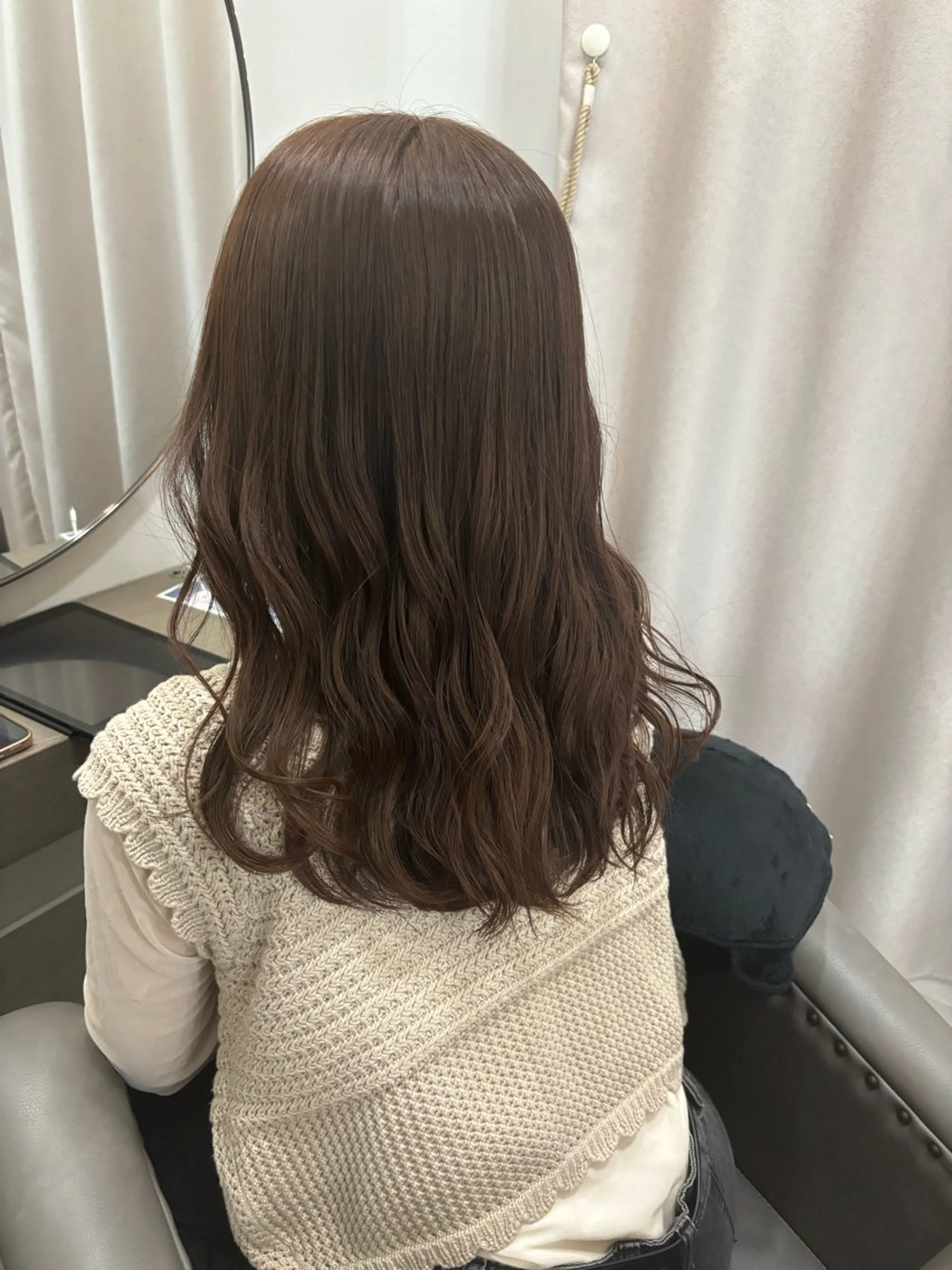 ミディアム カラー 横田 未来のヘアスタイル