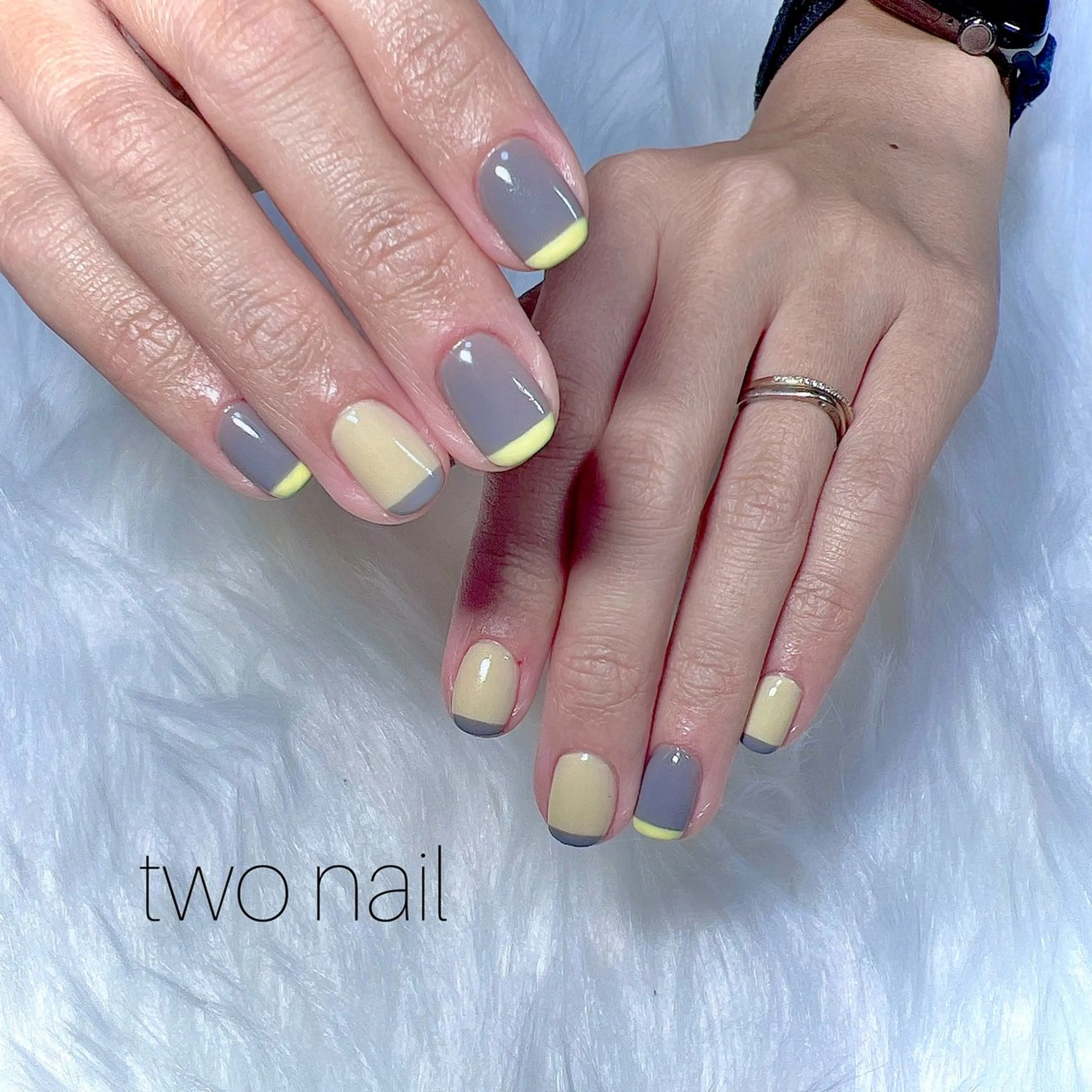 ネイル アートネイル 春ネイル ネイルチップ ホワイト 黄色 ハンドネイル two nailのネイルデザイン