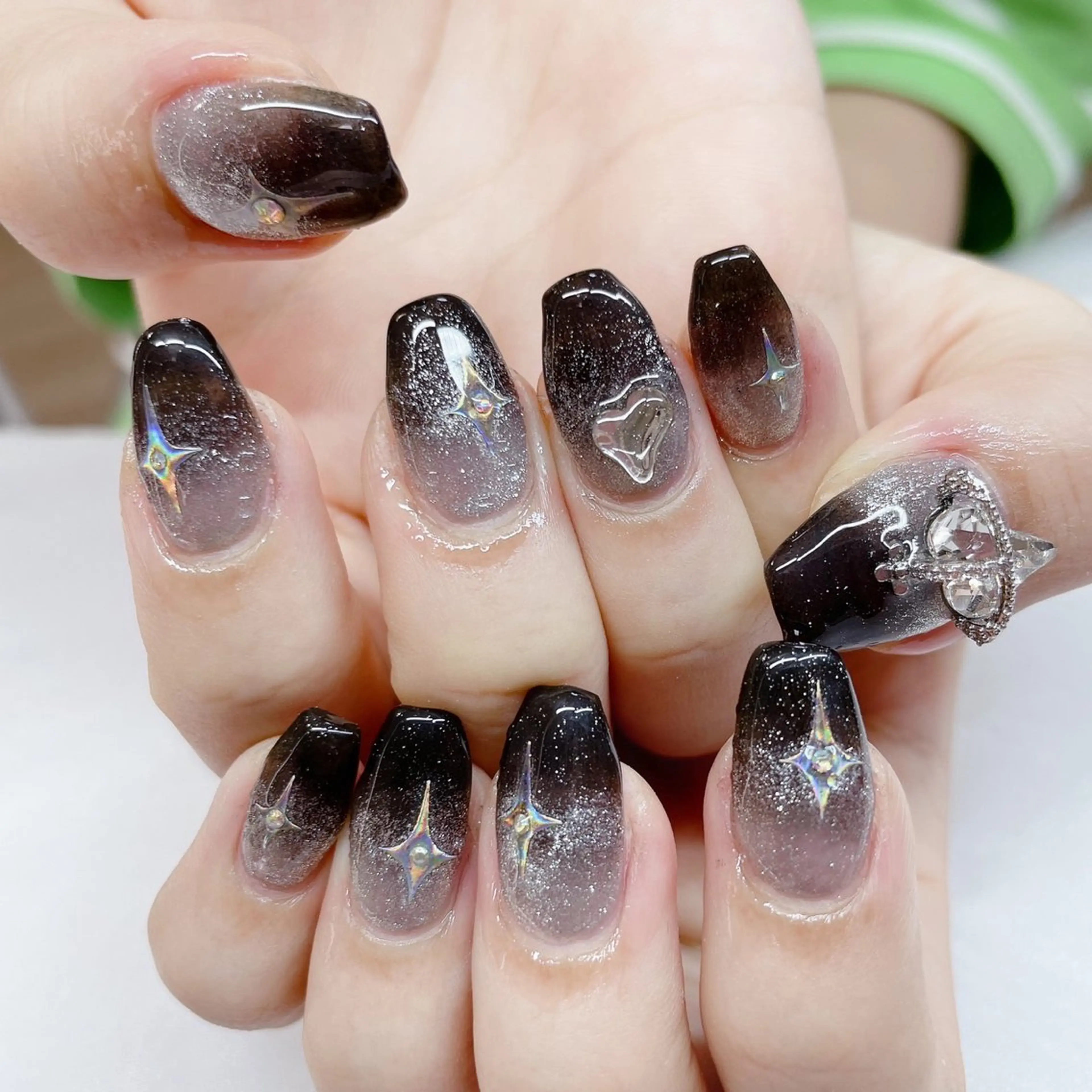 ロング ハンドネイル ハンドケア 💜MIYA nail川崎店のネイルデザイン