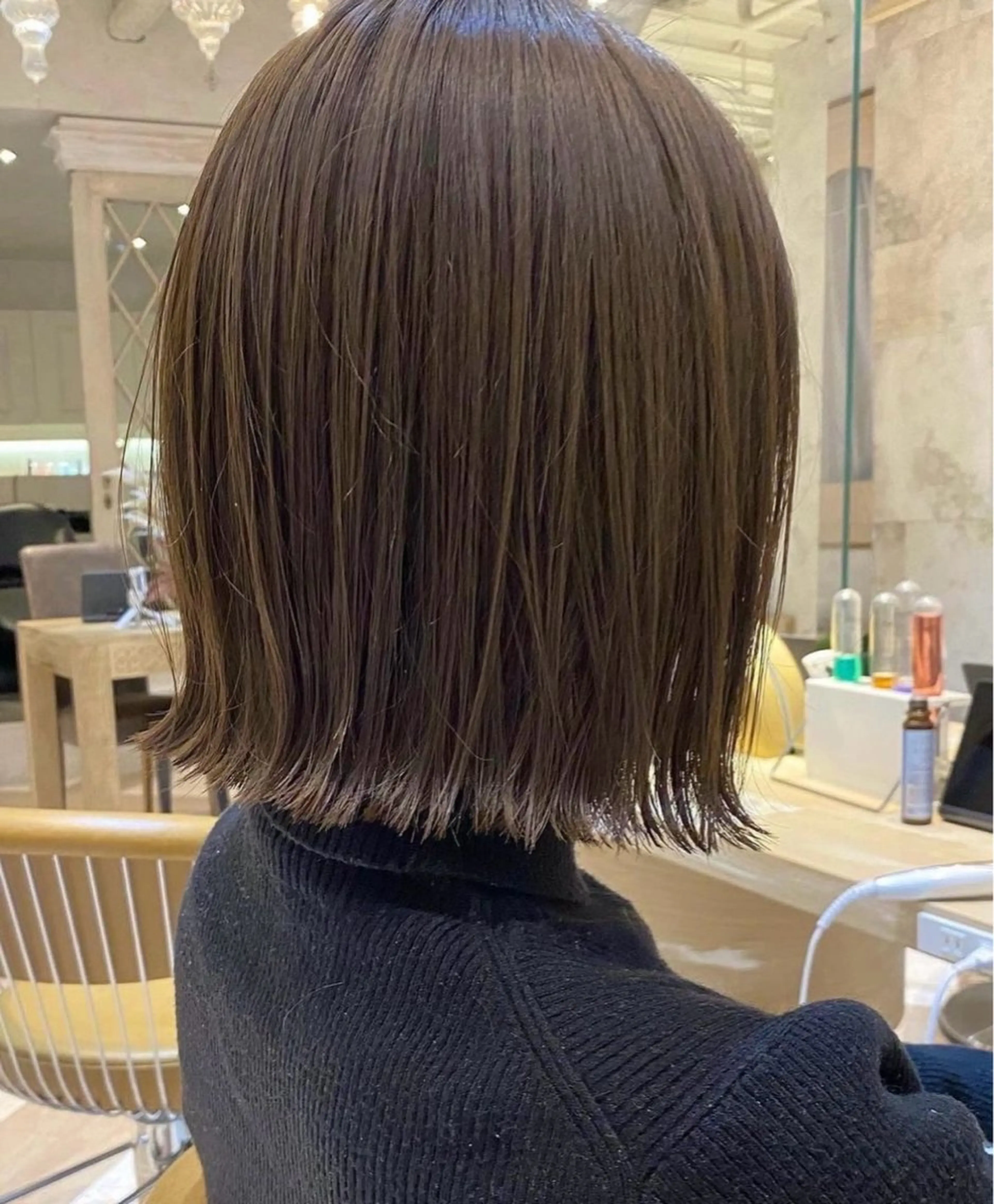 ショート カラー ❤️ブリーチなし💚 ダブルカラー平野実花のヘアスタイル