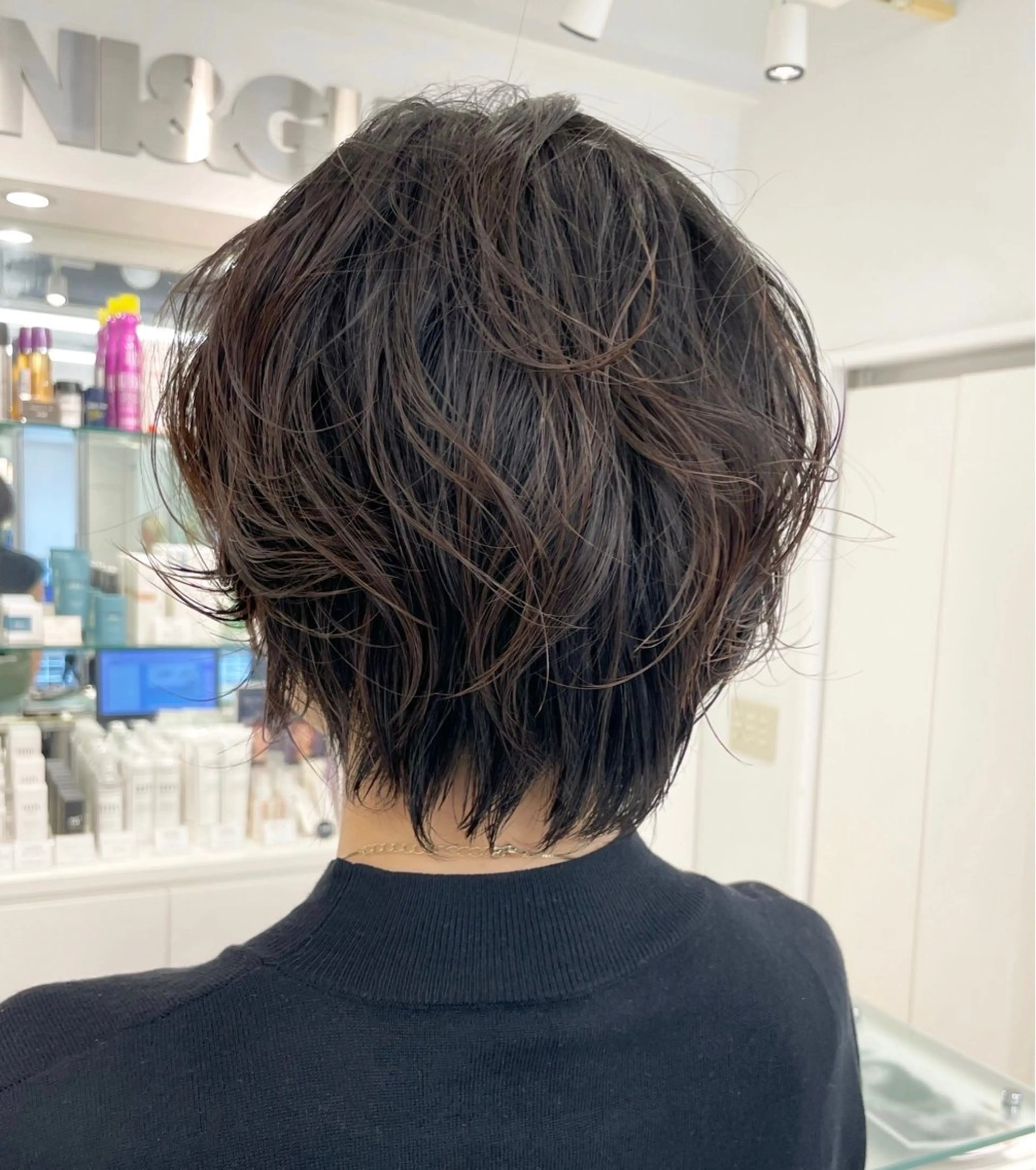 ショート パーマ 🍎ハイトーンカラー /MANA🍎のヘアスタイル