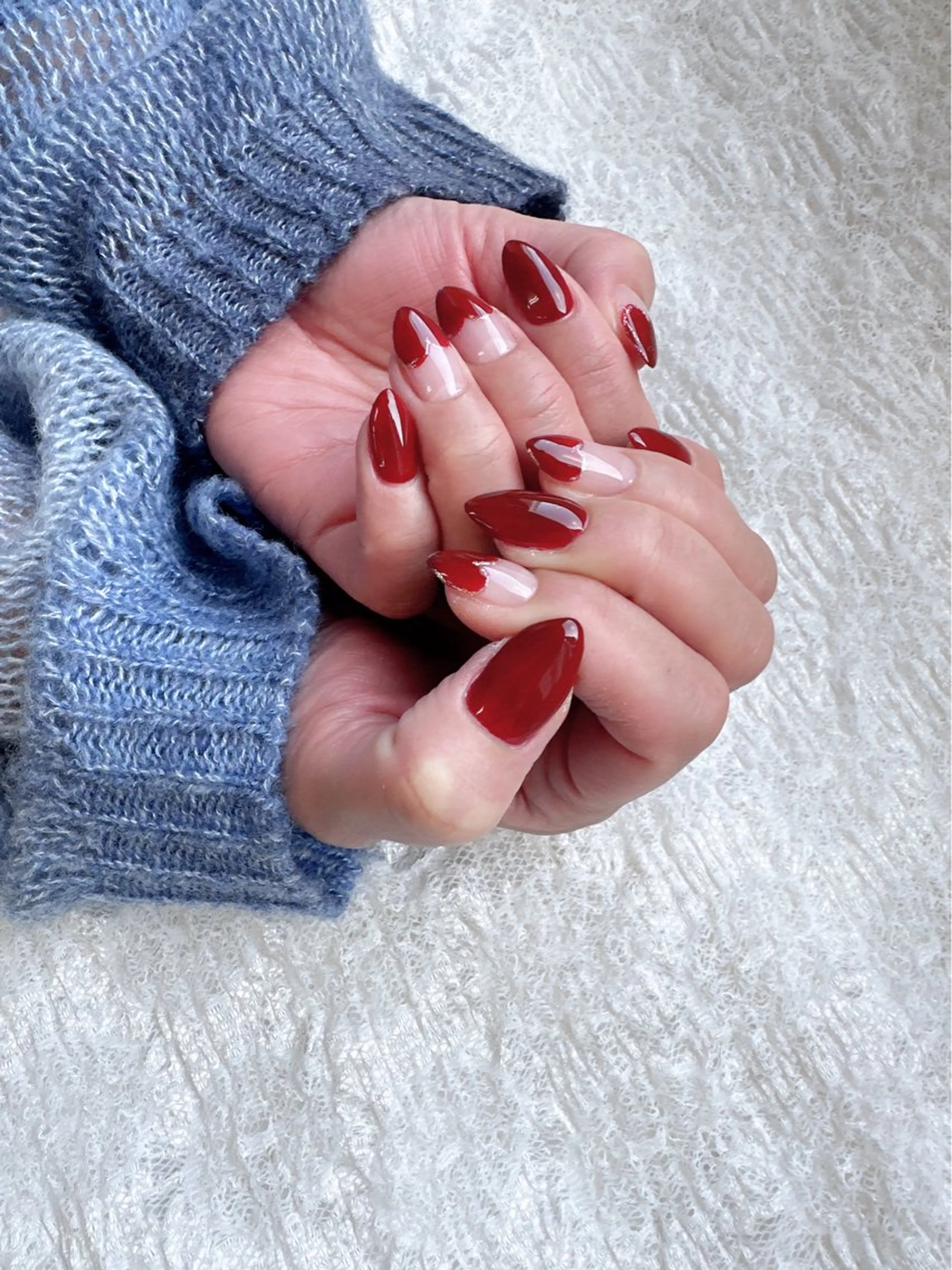 ネイル ハンドネイル カラーズビューティサロン所属・石井 桃子のネイルデザイン