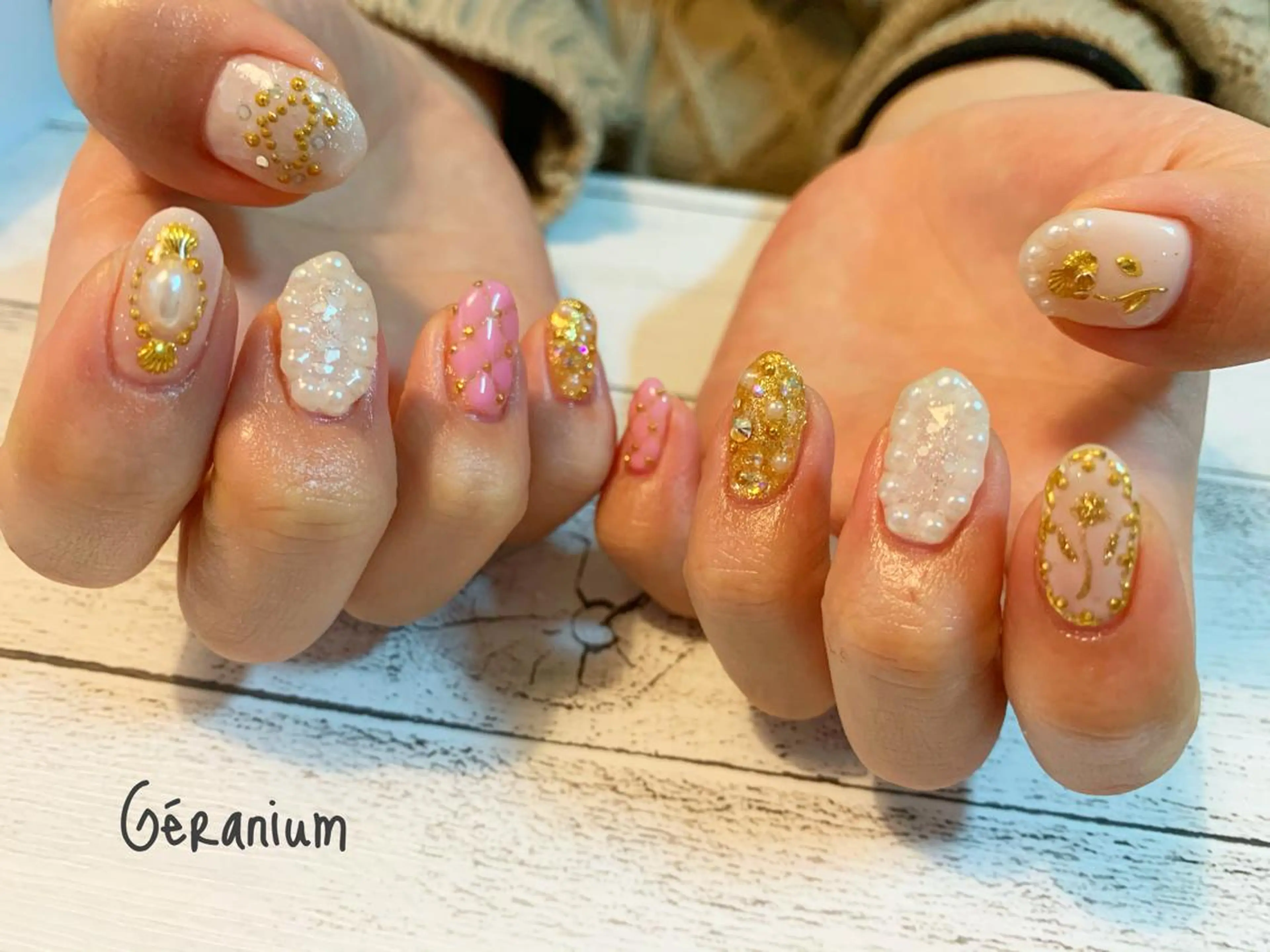 ネイル ハンドネイル GéRanium Harukaのネイルデザイン