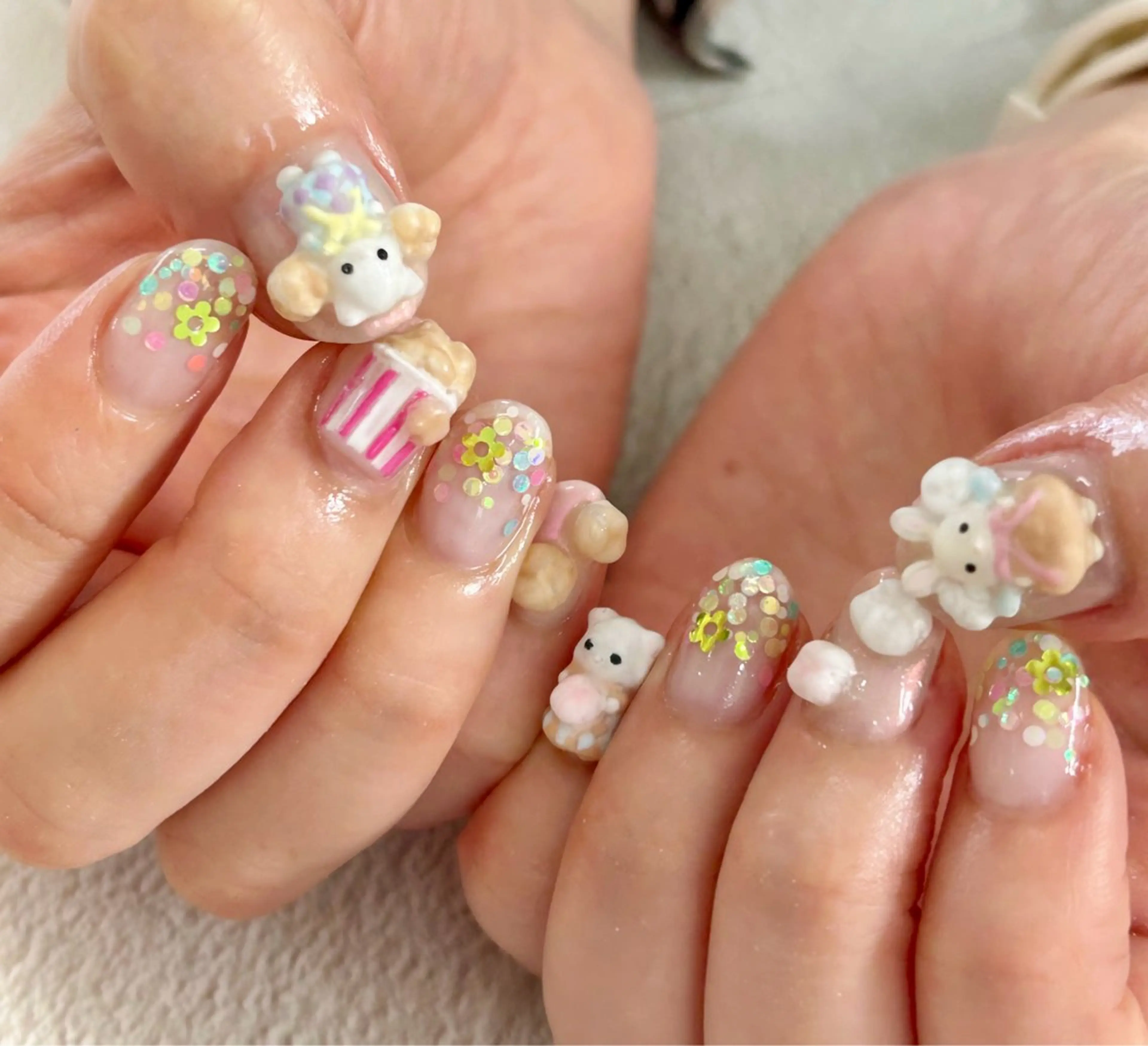 ネイル BURGUNDY mikaのネイルデザイン