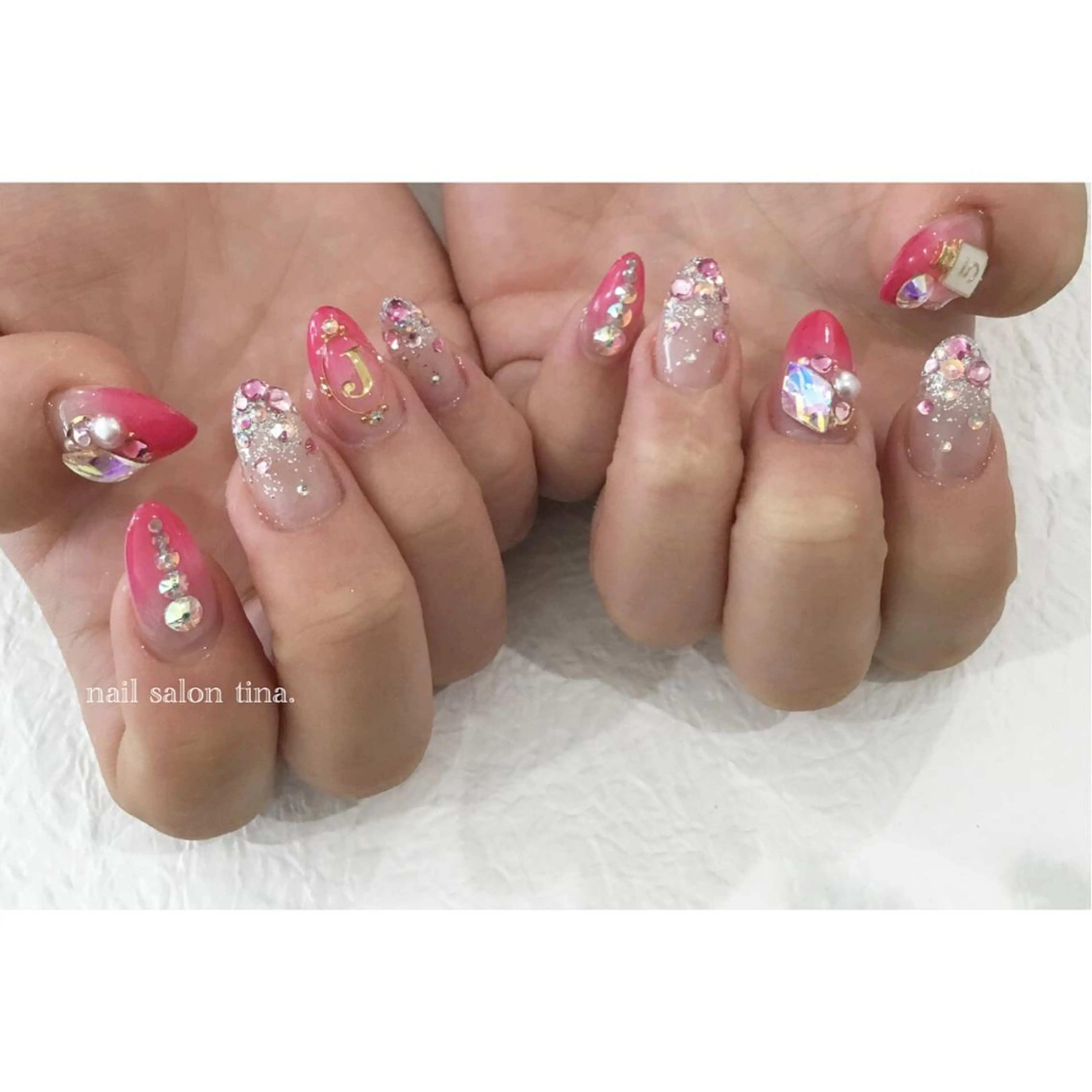 ネイル nail salon tina.所属・中山 はづきのネイルデザイン