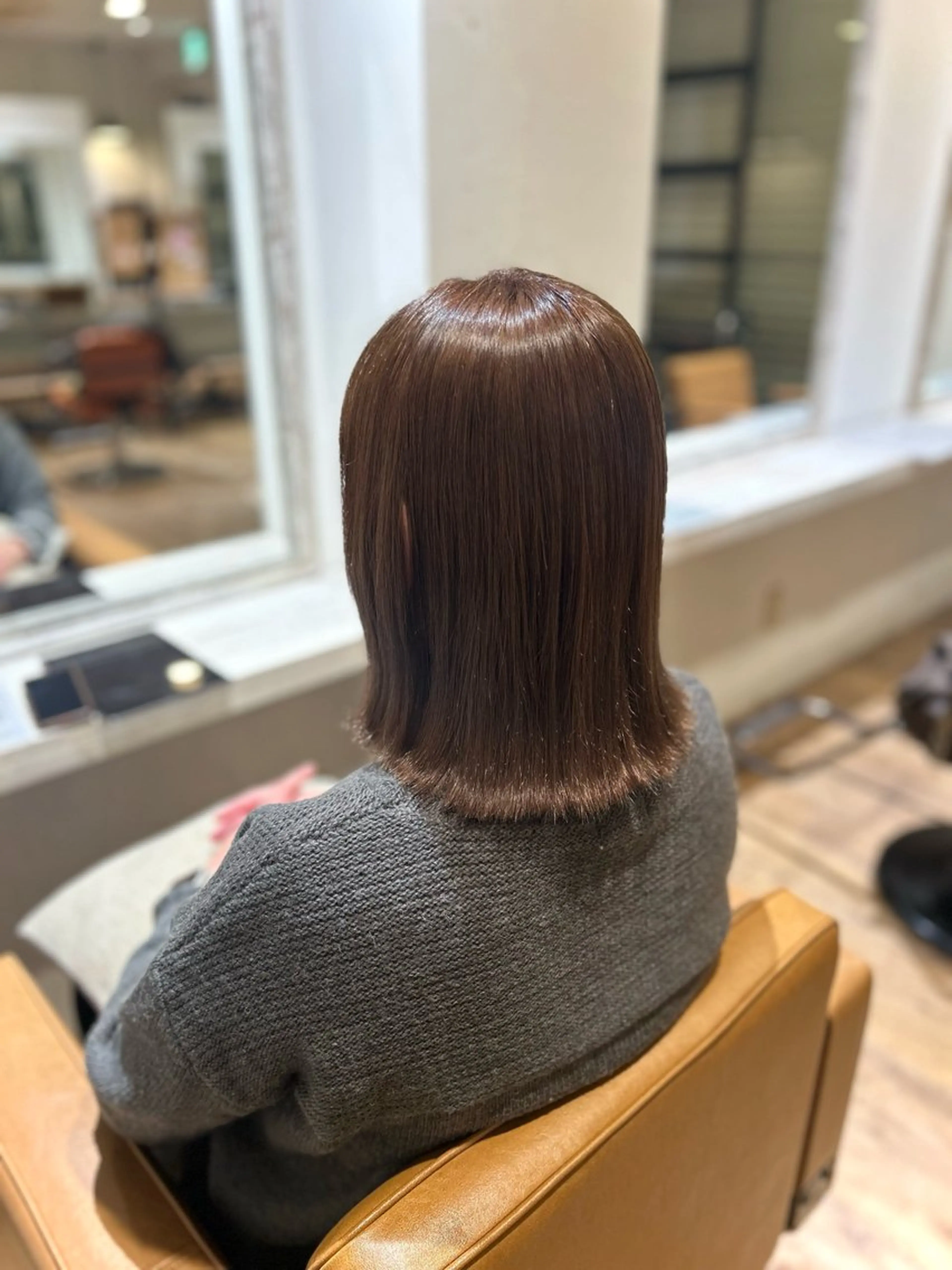 ミディアム カラー かとう はるかのヘアスタイル