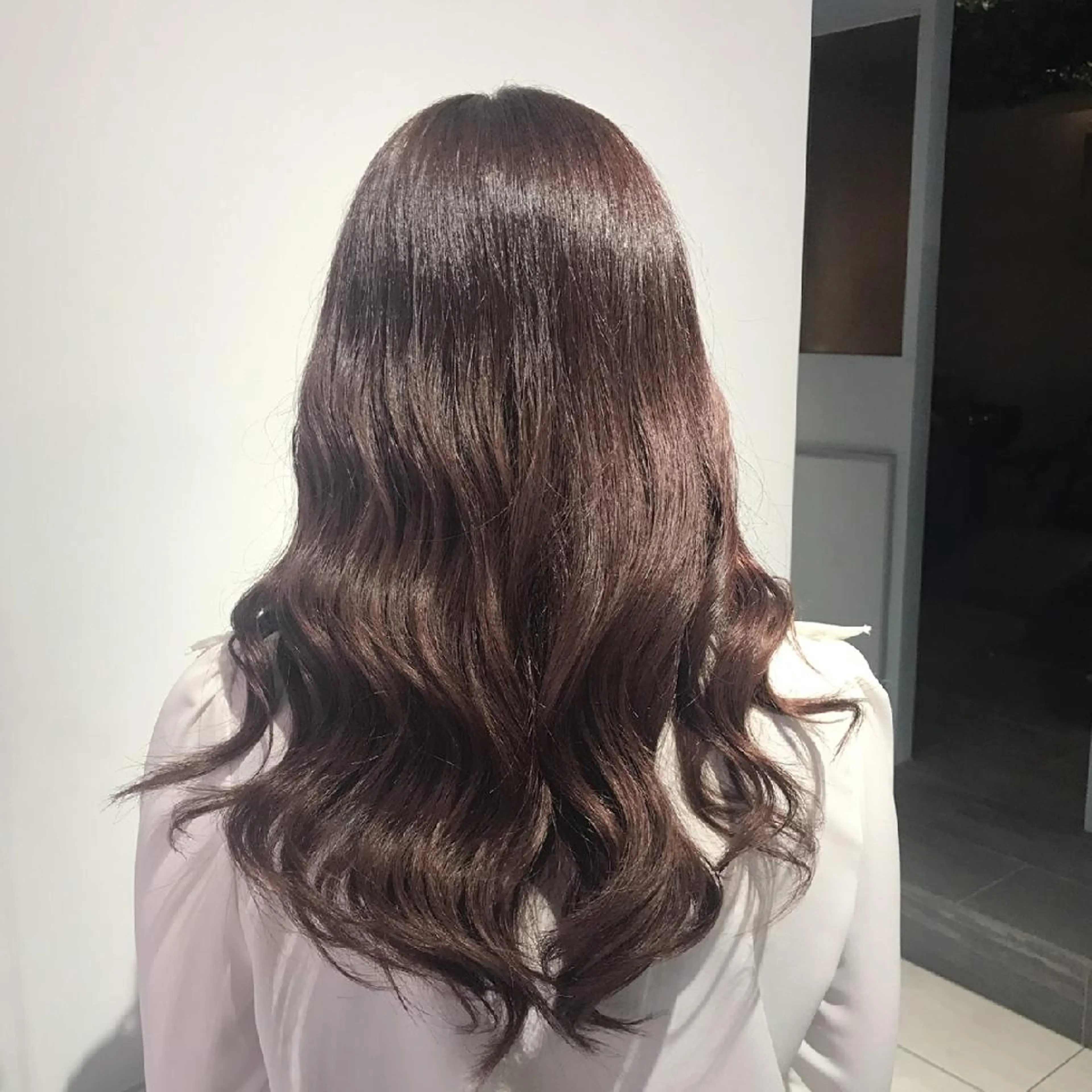 ロング カラー ヘアアレンジ ベージュカラー ピンクカラー ピンクベージュ ショート、ボブ 白髪ぼかし高橋潤一のヘアスタイル