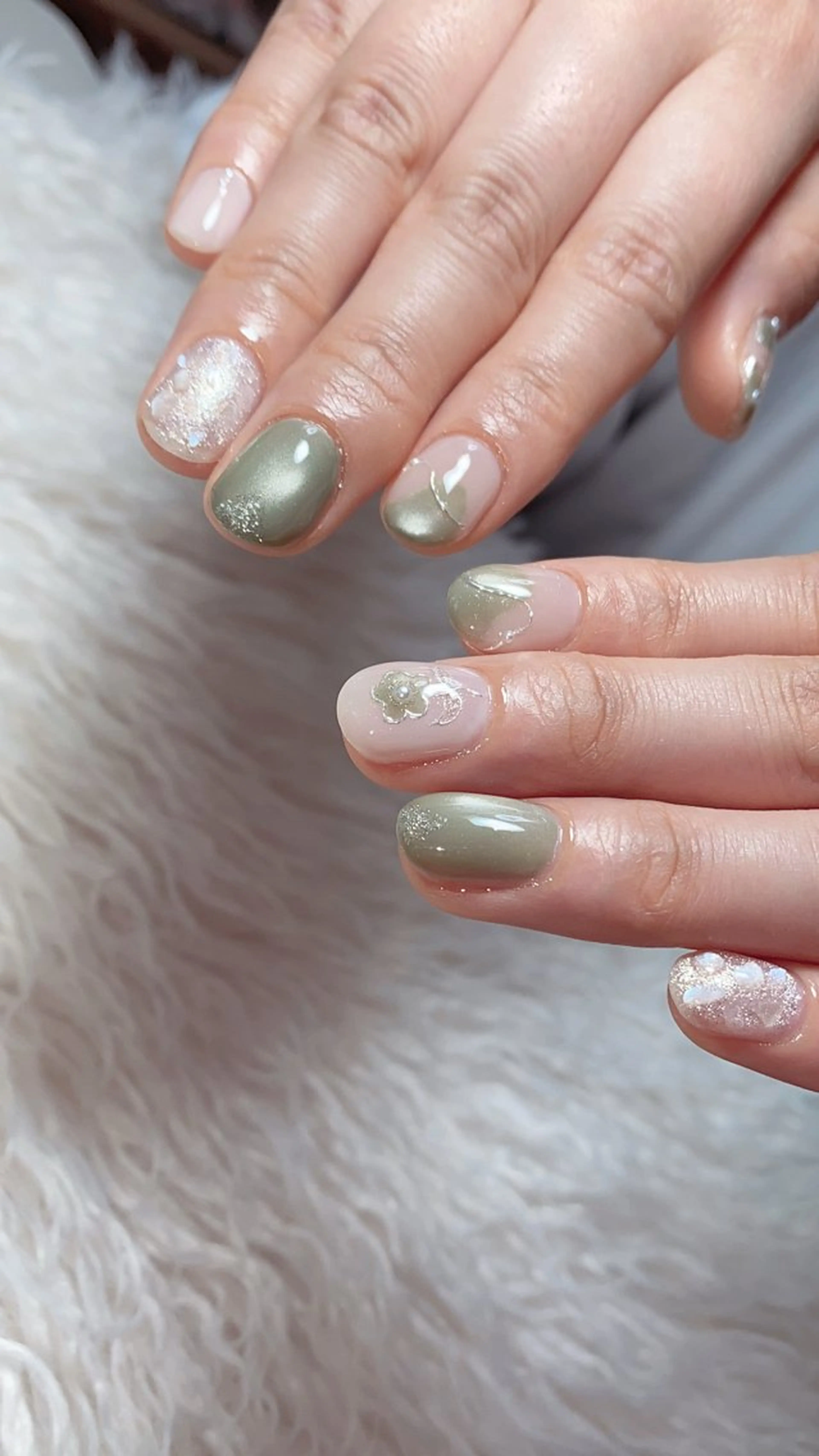 ネイル ハンドネイル n o q r m. n a c h iのネイルデザイン