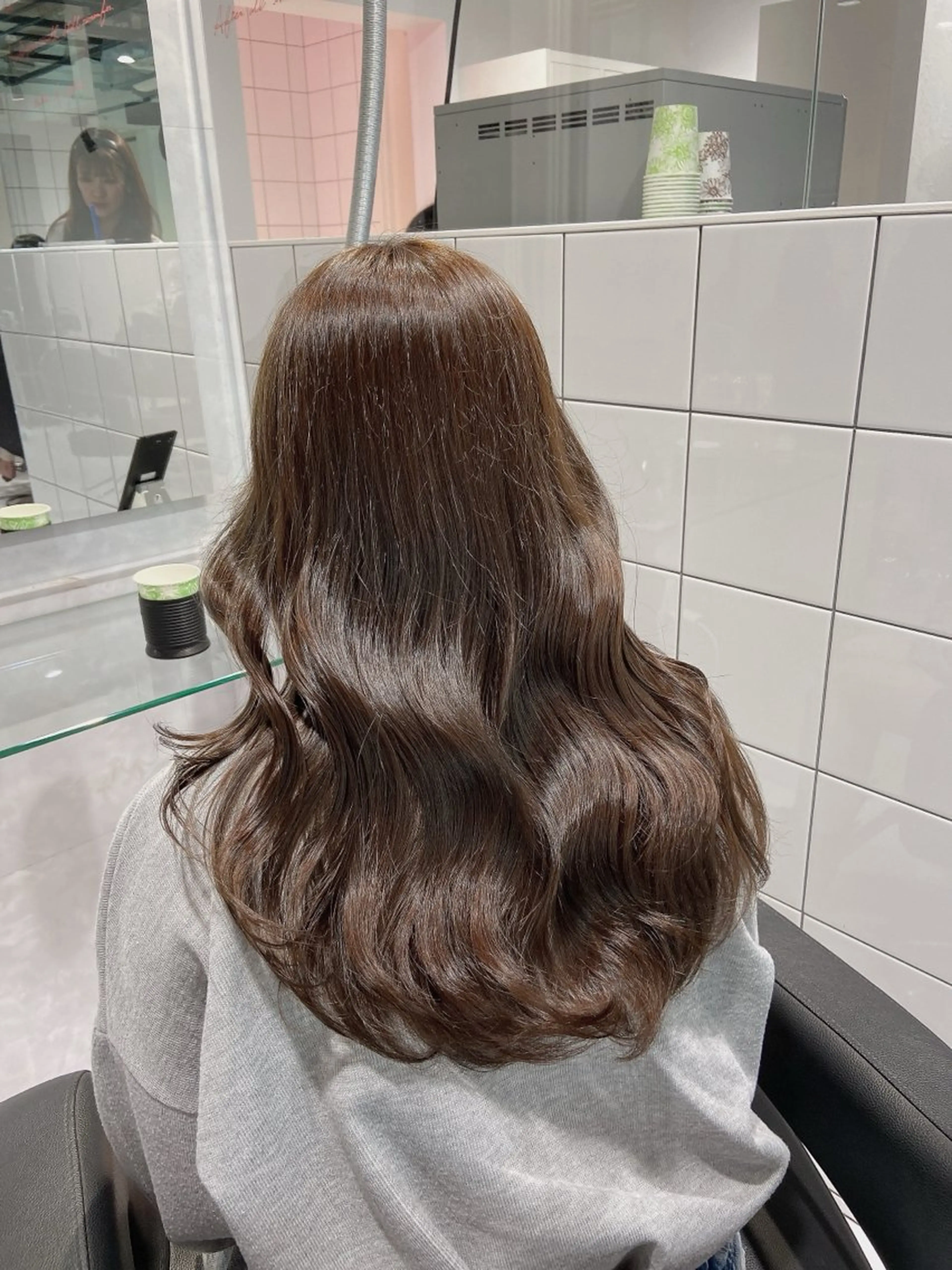 セミロング カラー カット ヘアカラー トリートメント ヘッドスパ ヘアセット ✨透明感、艶髪ヘア✨ 韓国ヘア特化💖のヘアスタイル