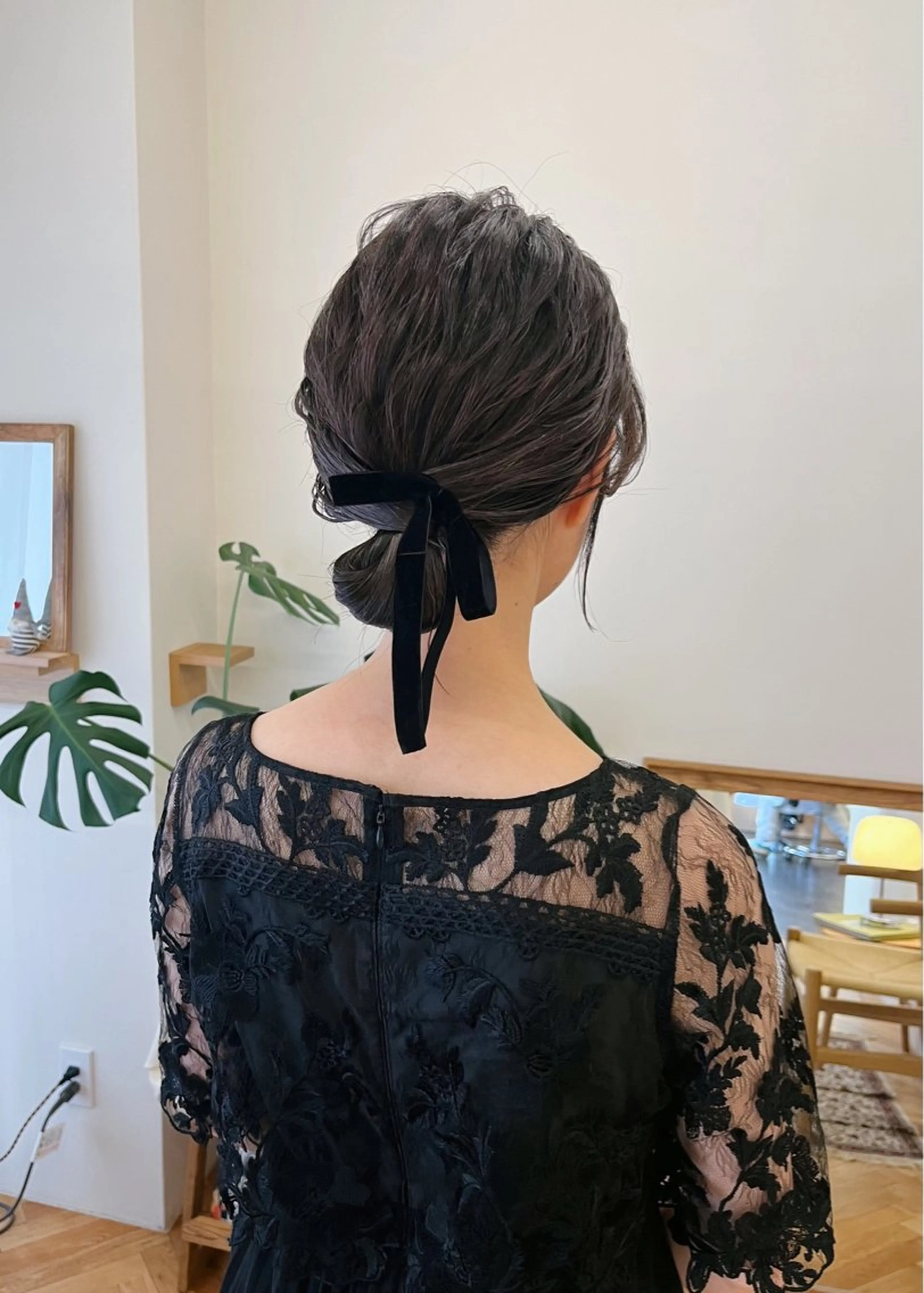 ミディアム ヘアアレンジ ヘアセット 西山 紗耶香🪽 透明感カラー/ボブのヘアスタイル