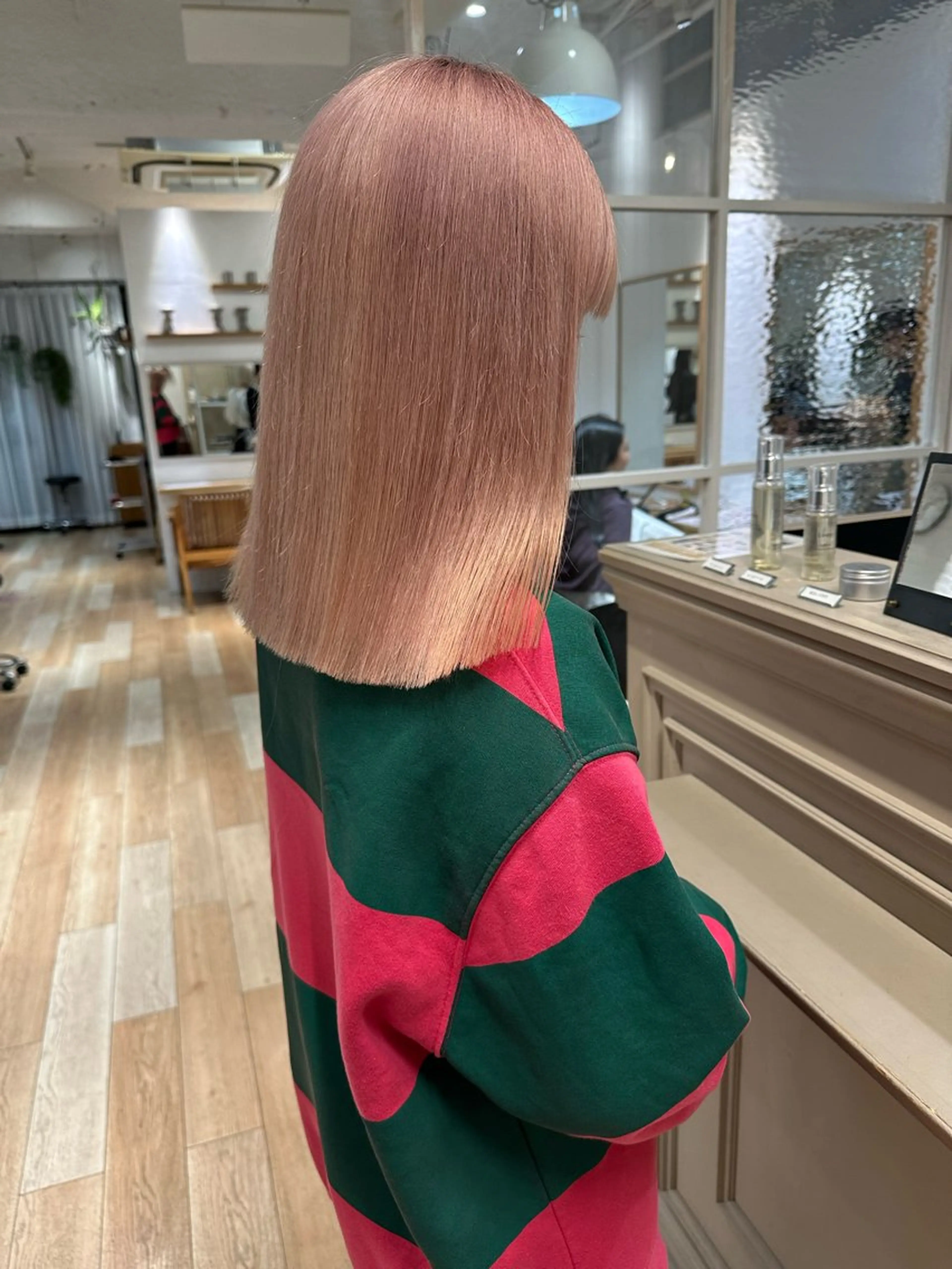 ミディアム ボブ カット トリートメント REINA☁️透明感 カラー/ぷつっと♡のヘアスタイル