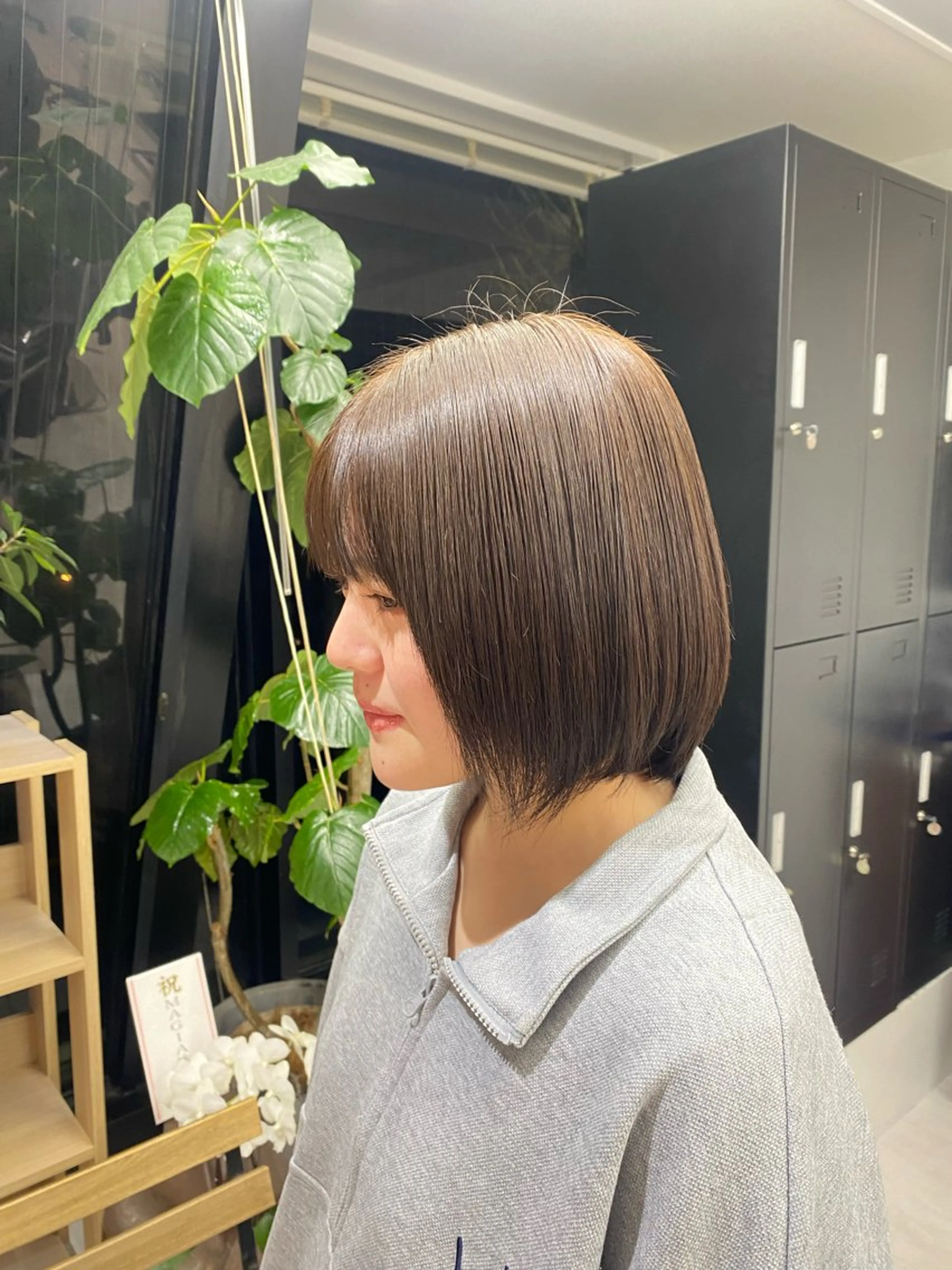 ショート 顔周りレイヤー /kokoro🦮のヘアスタイル