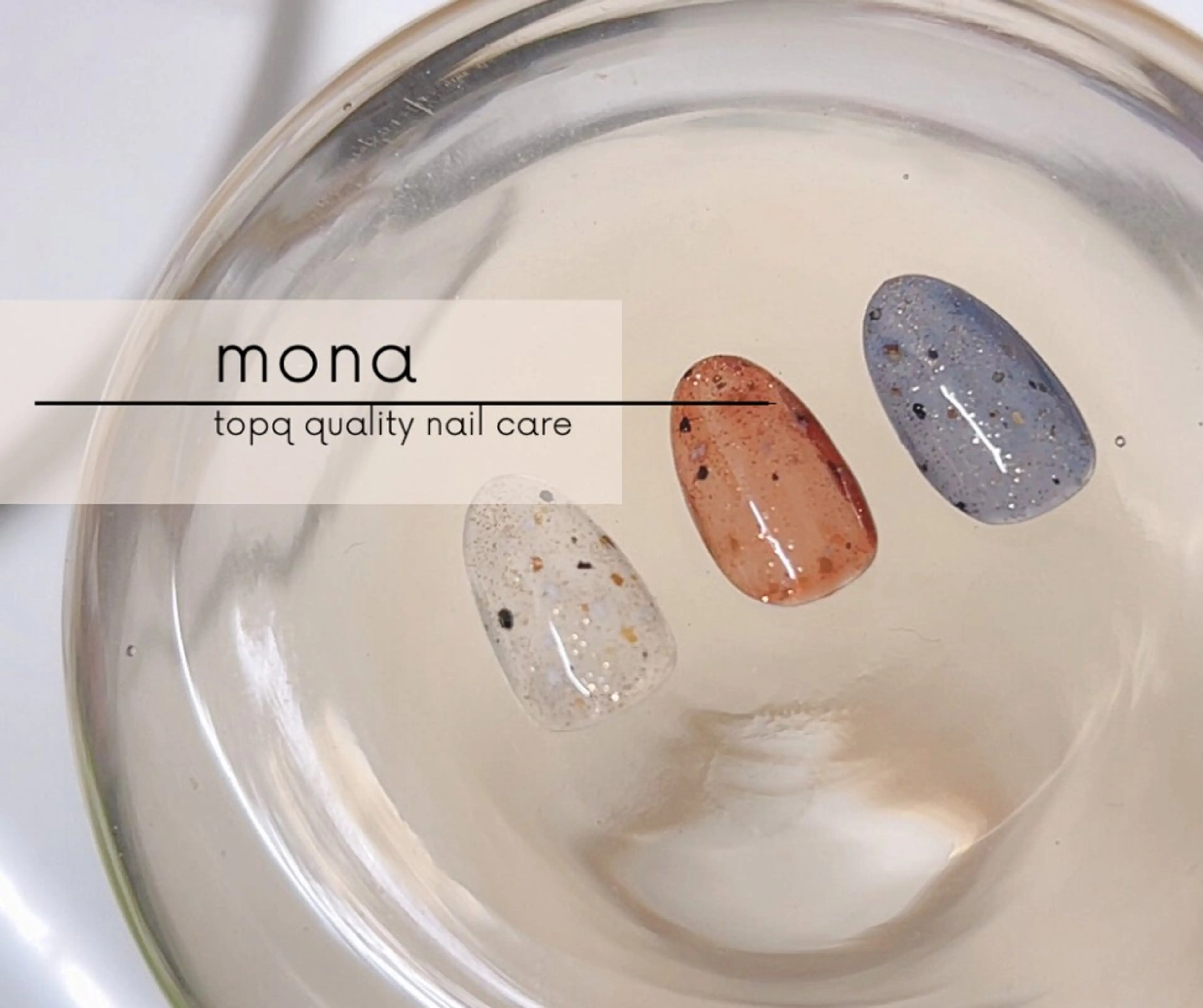 ネイル mona .AMIのネイルデザイン