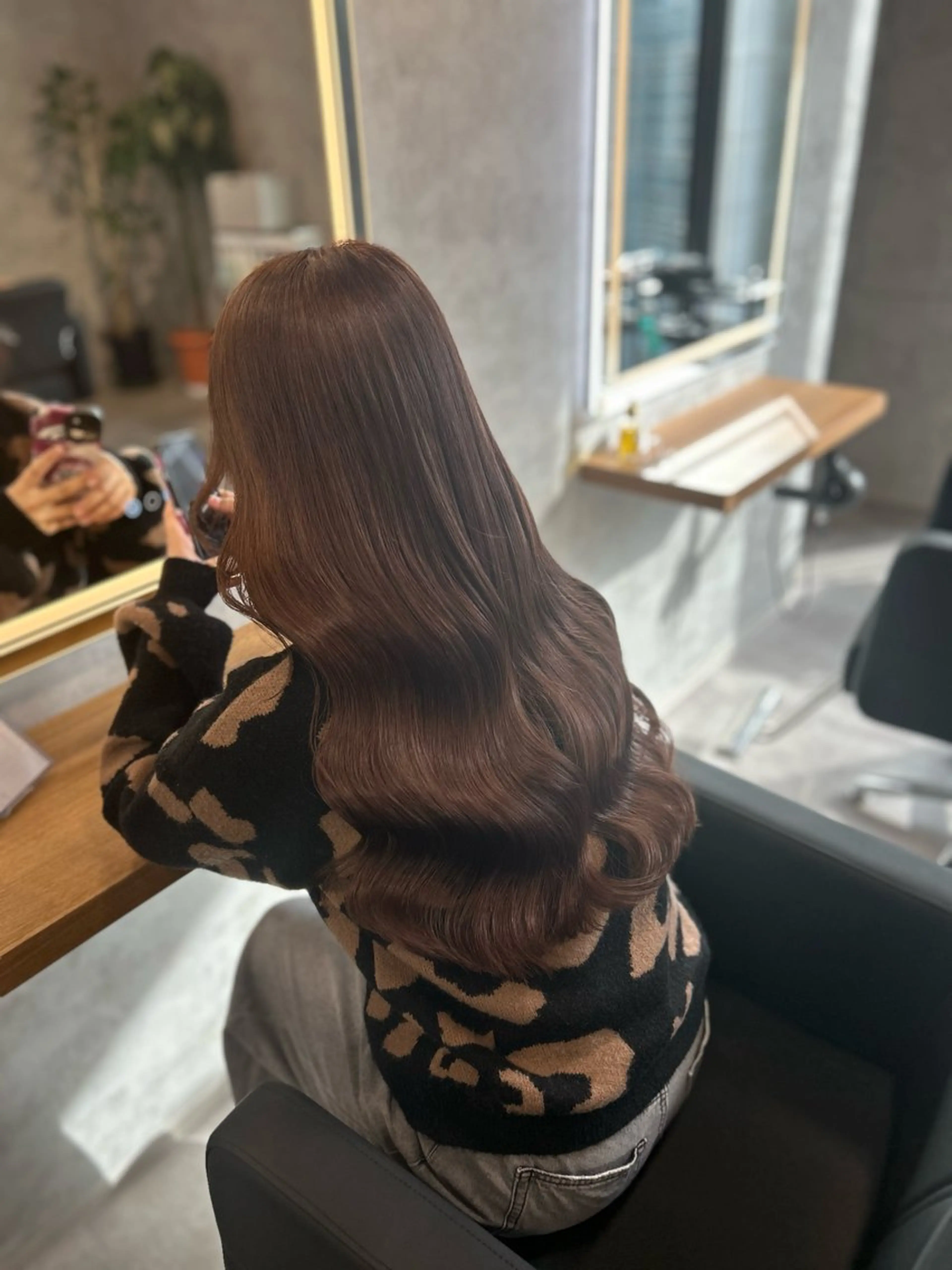 セミロング カラー カット ヘアカラー ブリーチなしの達人 🌈KAITOのヘアスタイル