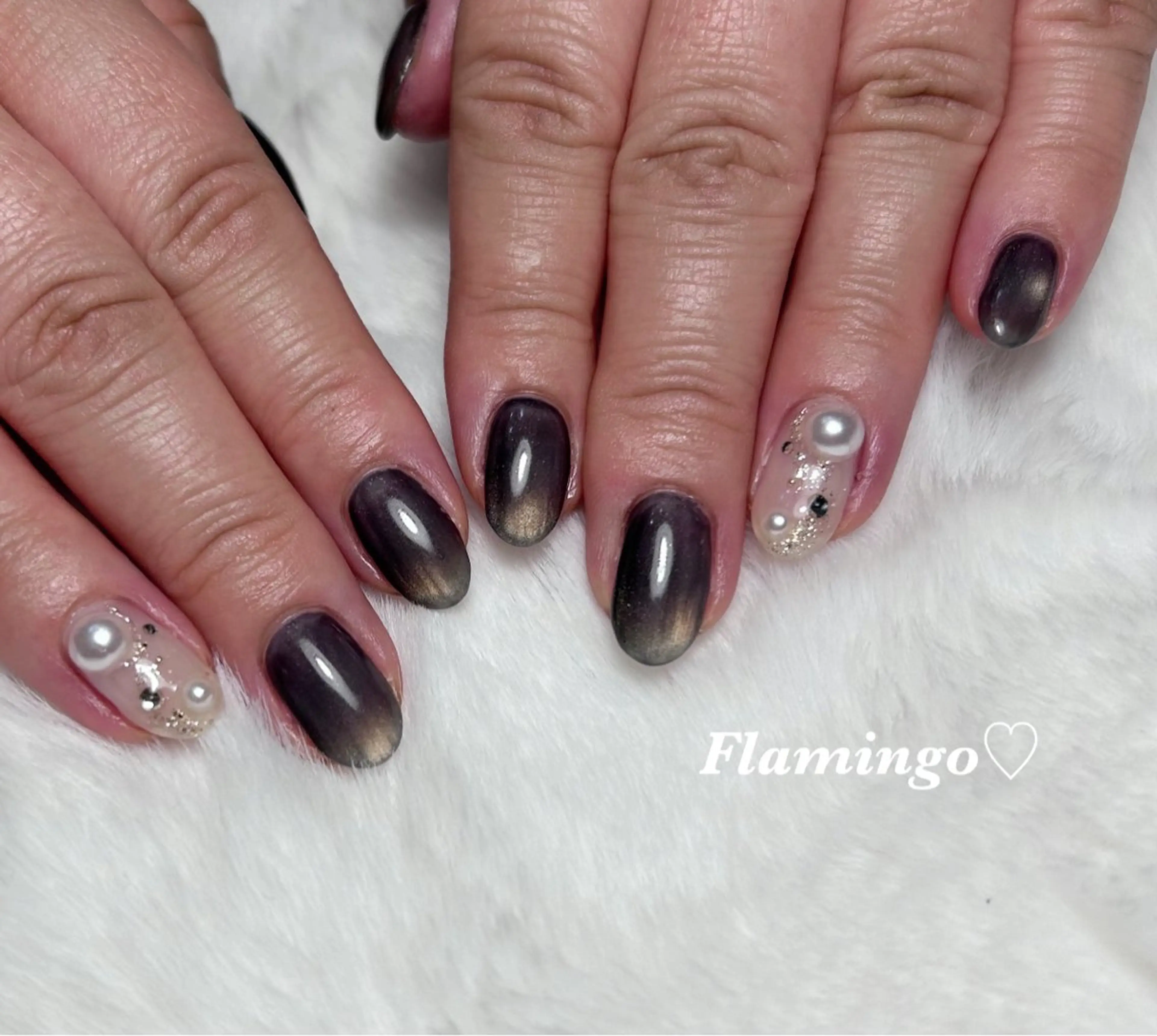 ネイル アートネイル マグネットネイル シンプルネイル ストーンネイル 浮きにくいフィルイン ｜上品シンプルネイルのネイルデザイン