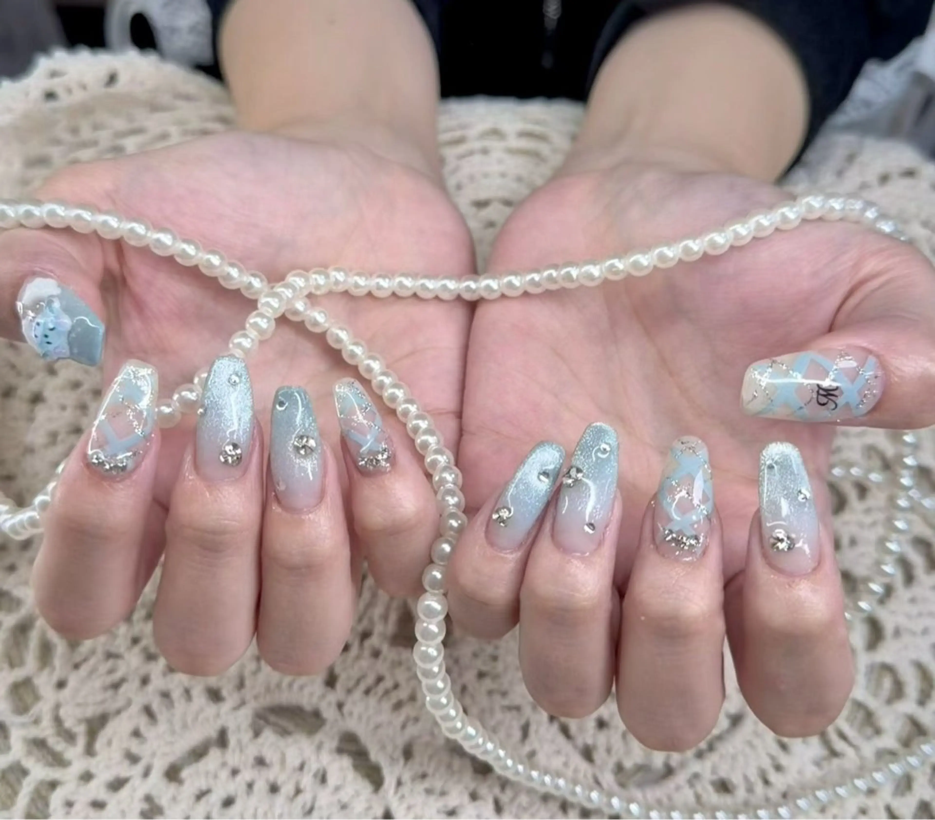 ネイル ユミネイルサロン所属・U miのネイルデザイン