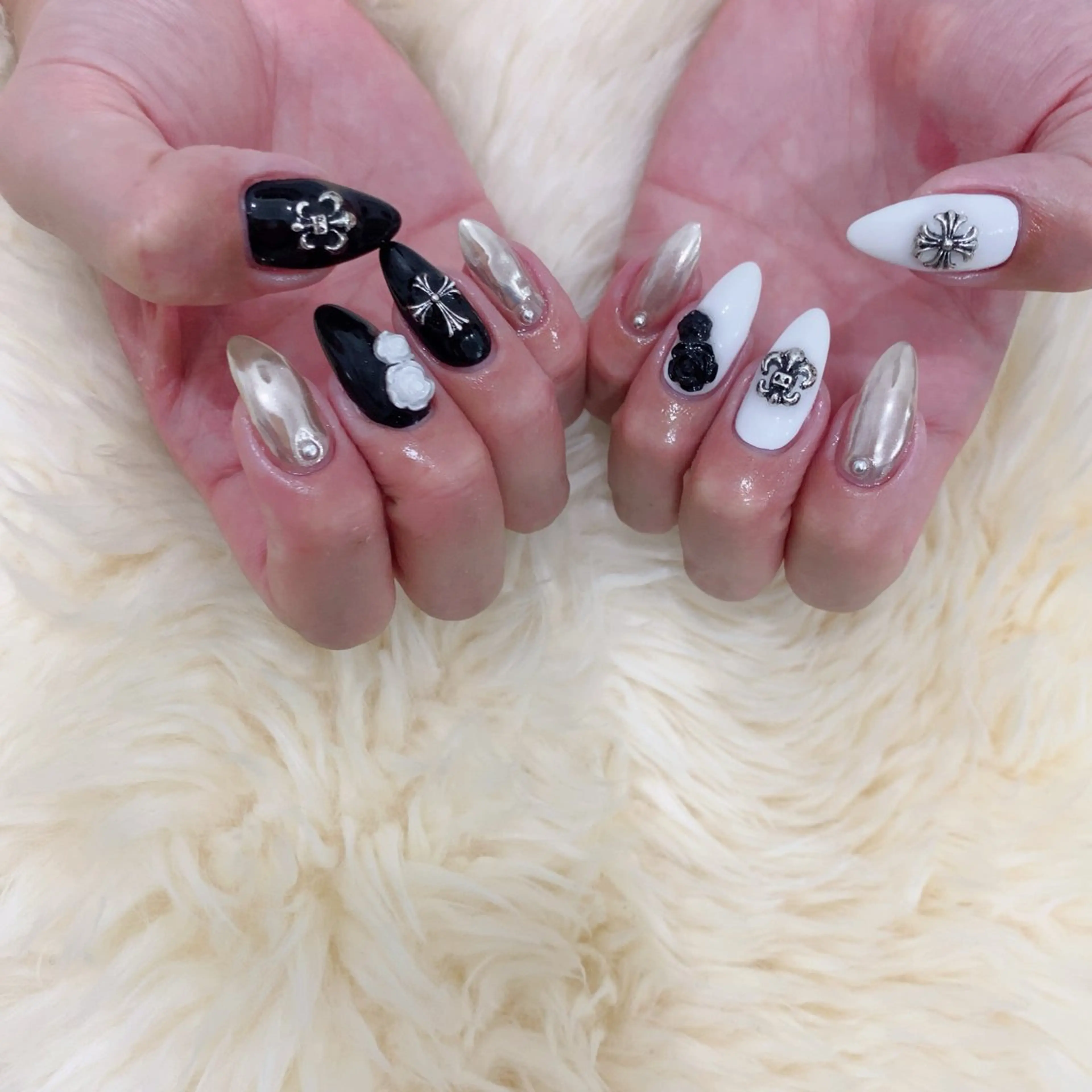 ネイル ハンドネイル SOL NAILのネイルデザイン