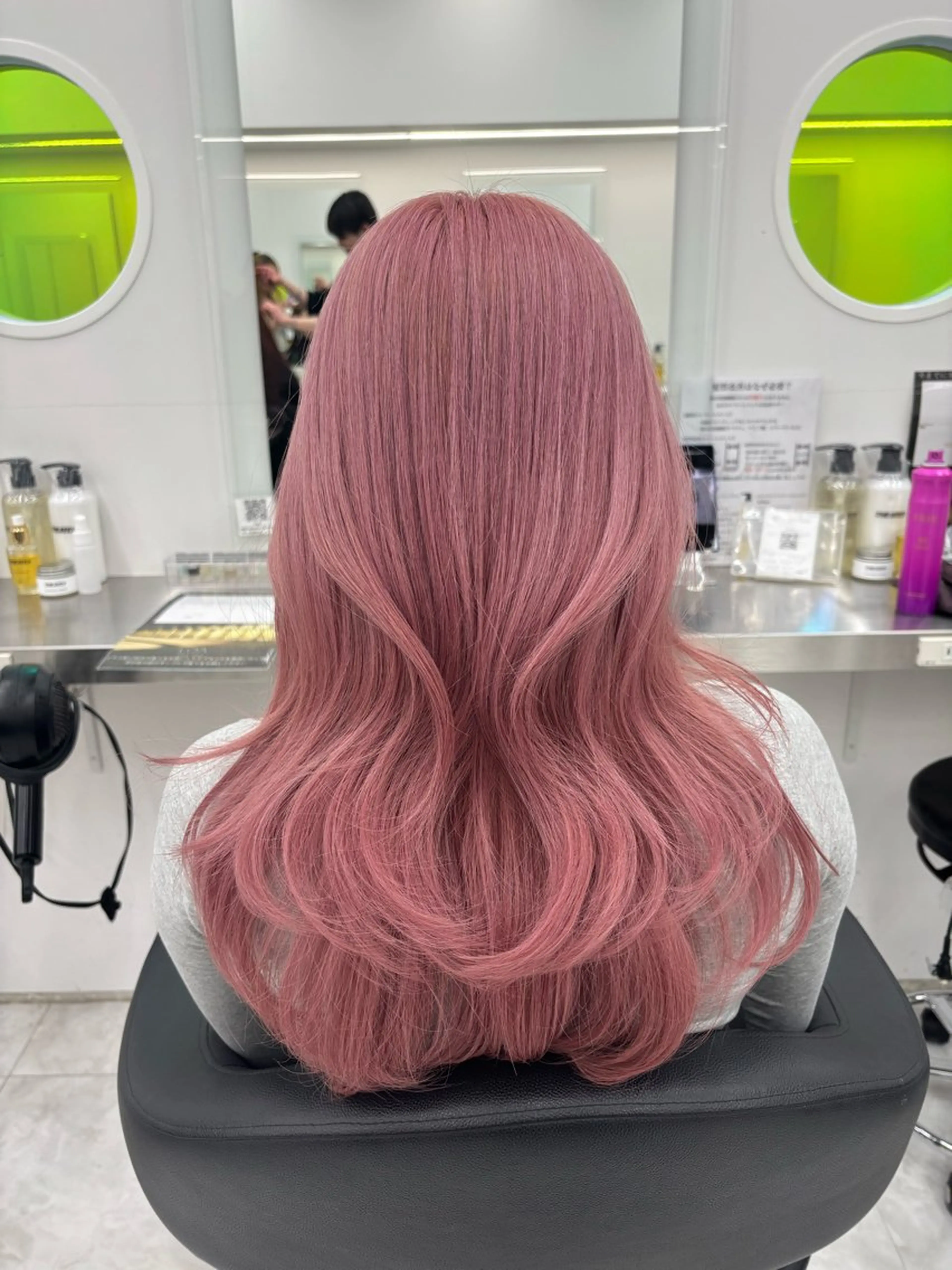 カラー ヘアカラー トリートメント Wカラー/暖色/べ ージュりく©︎🐝のヘアスタイル