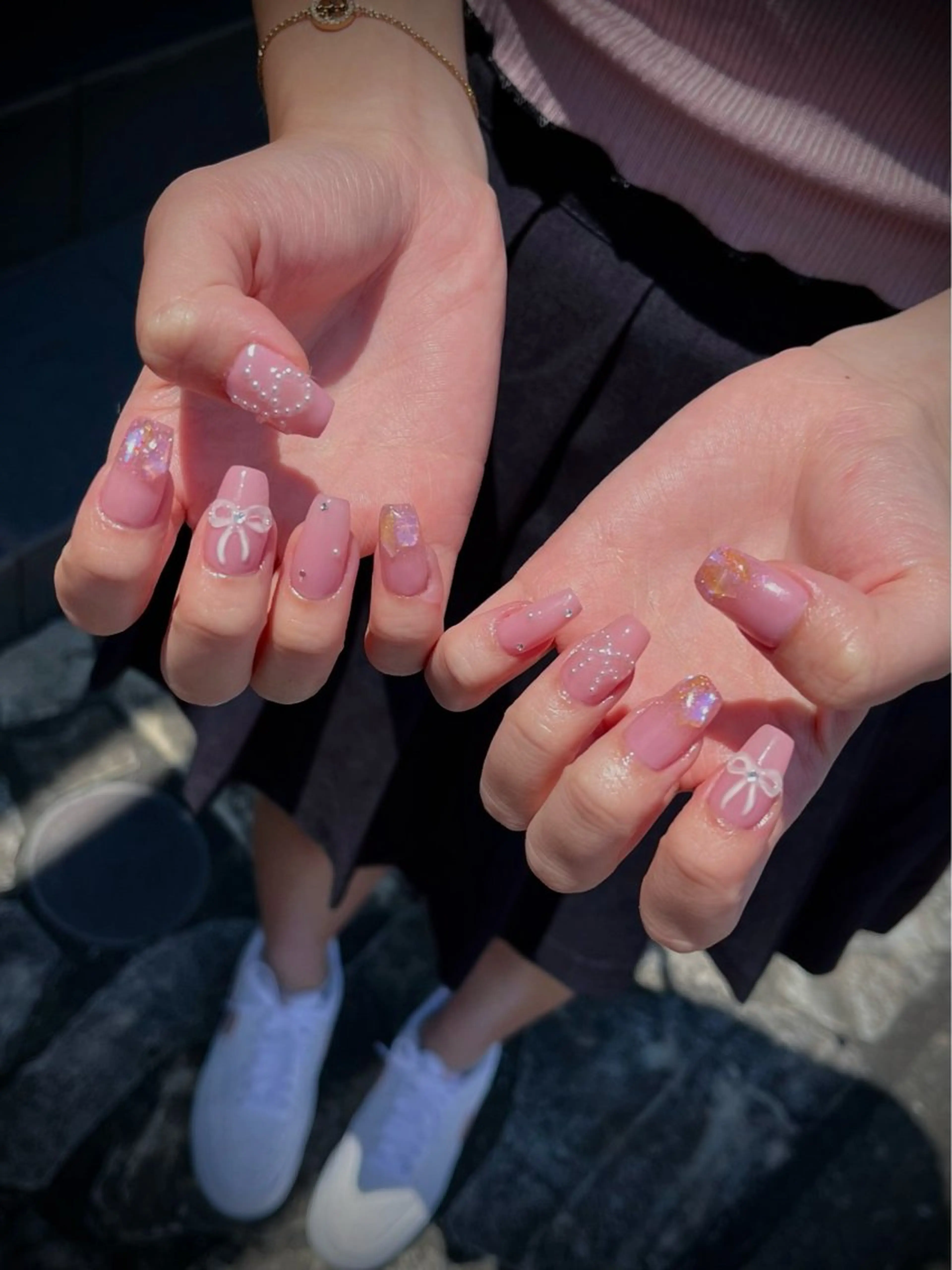 ネイル フットネイル キラキラネイル マグネットネイル ワンカラーネイル スカルプネイル nine.🦋 YUKOのネイルデザイン