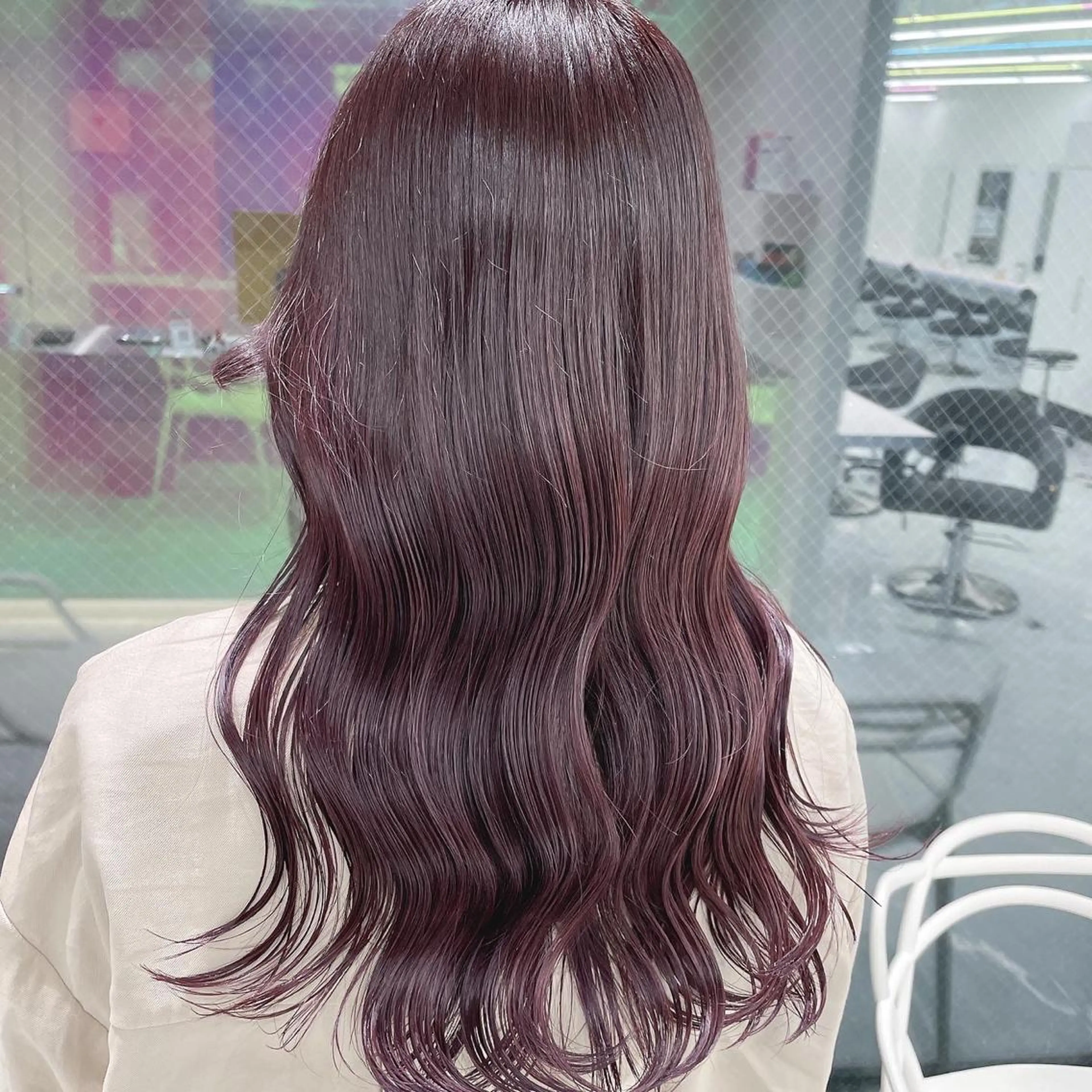 カラー ベージュ・グレー ジュ達人KOJIROのヘアスタイル