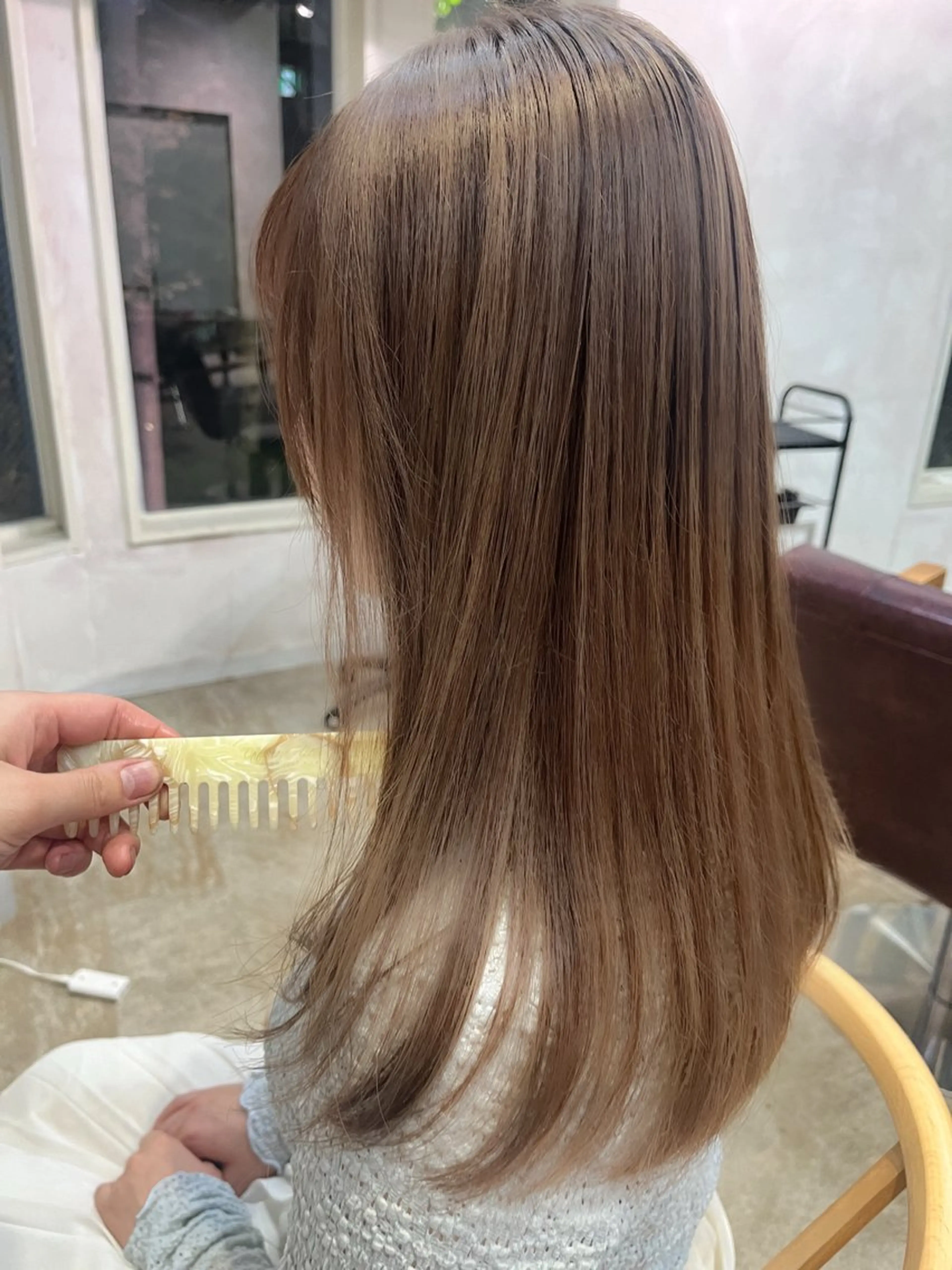 カラー 🪞透けヘア髪質改善 艶ベージュ/nagiのヘアスタイル