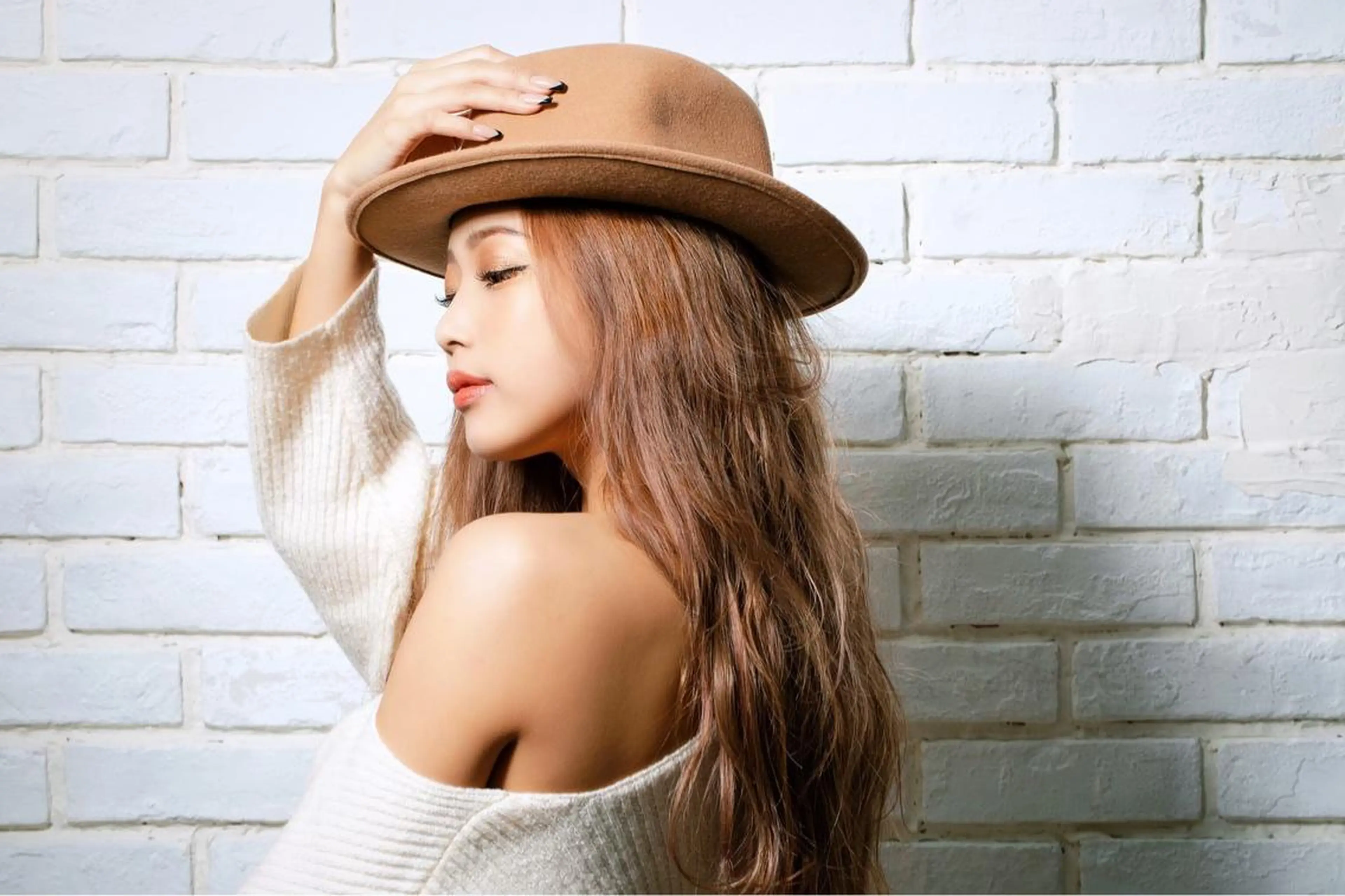 ロング カラー ハイライトカラー ハイライト ヘアカラー トリートメント レイヤー/ウルフ ハイトーンhiroのヘアスタイル