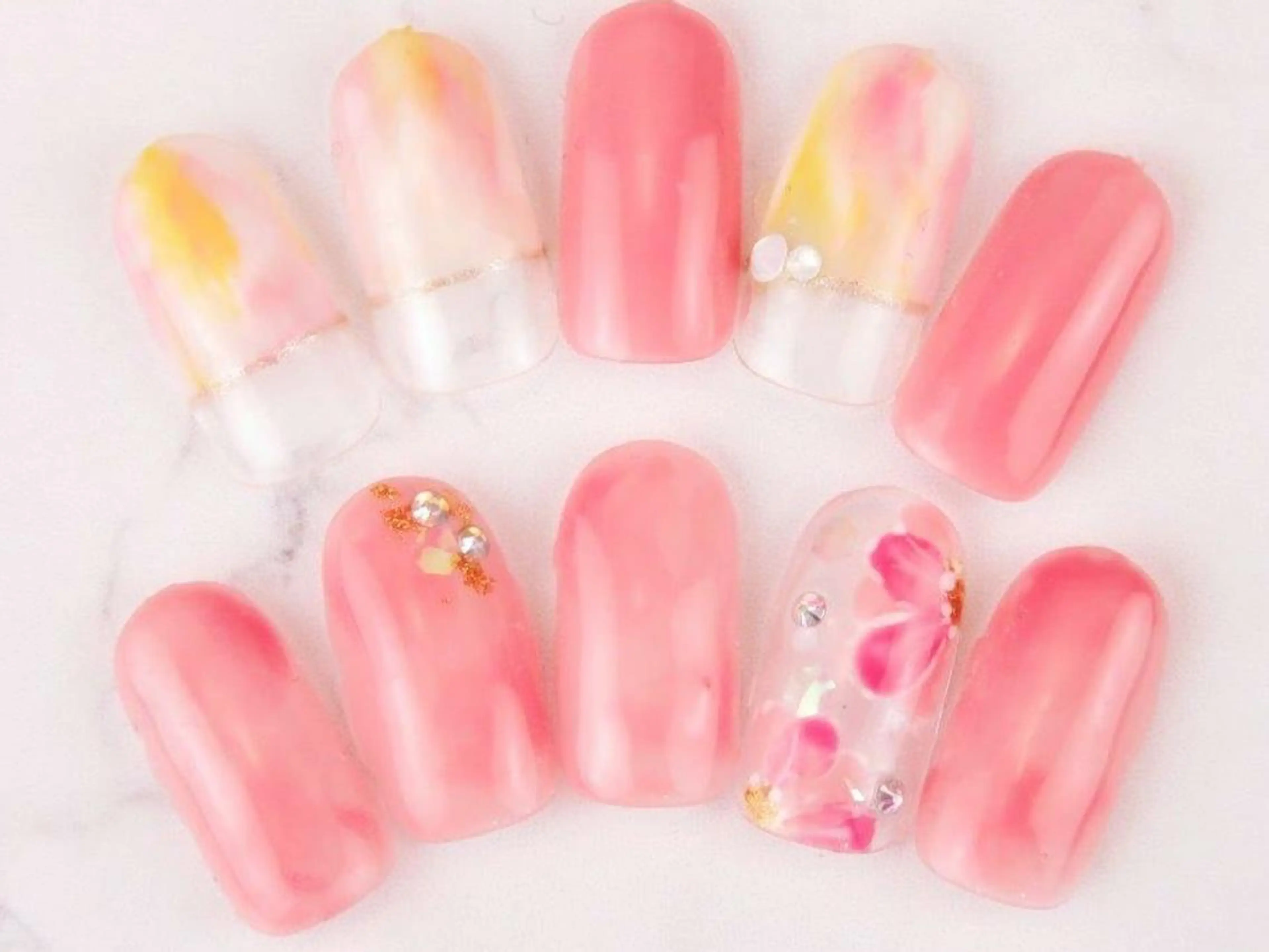 ネイル みー shakushiroのネイルデザイン