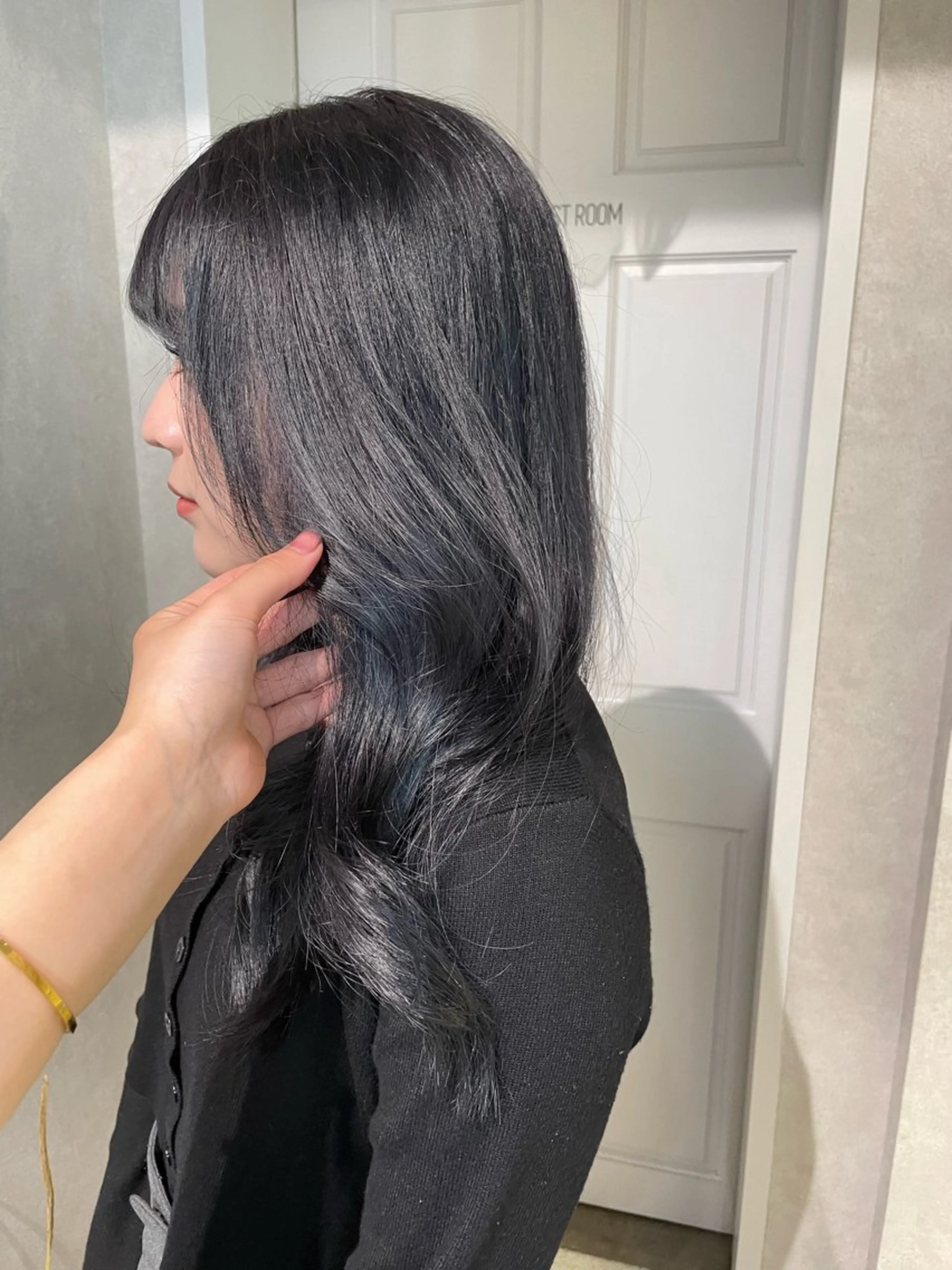 ロング カラー 黒髪 ラベンダーカラー トリートメント ヘアカラー ナチュラル透明感🌱 小山美樹子のヘアスタイル