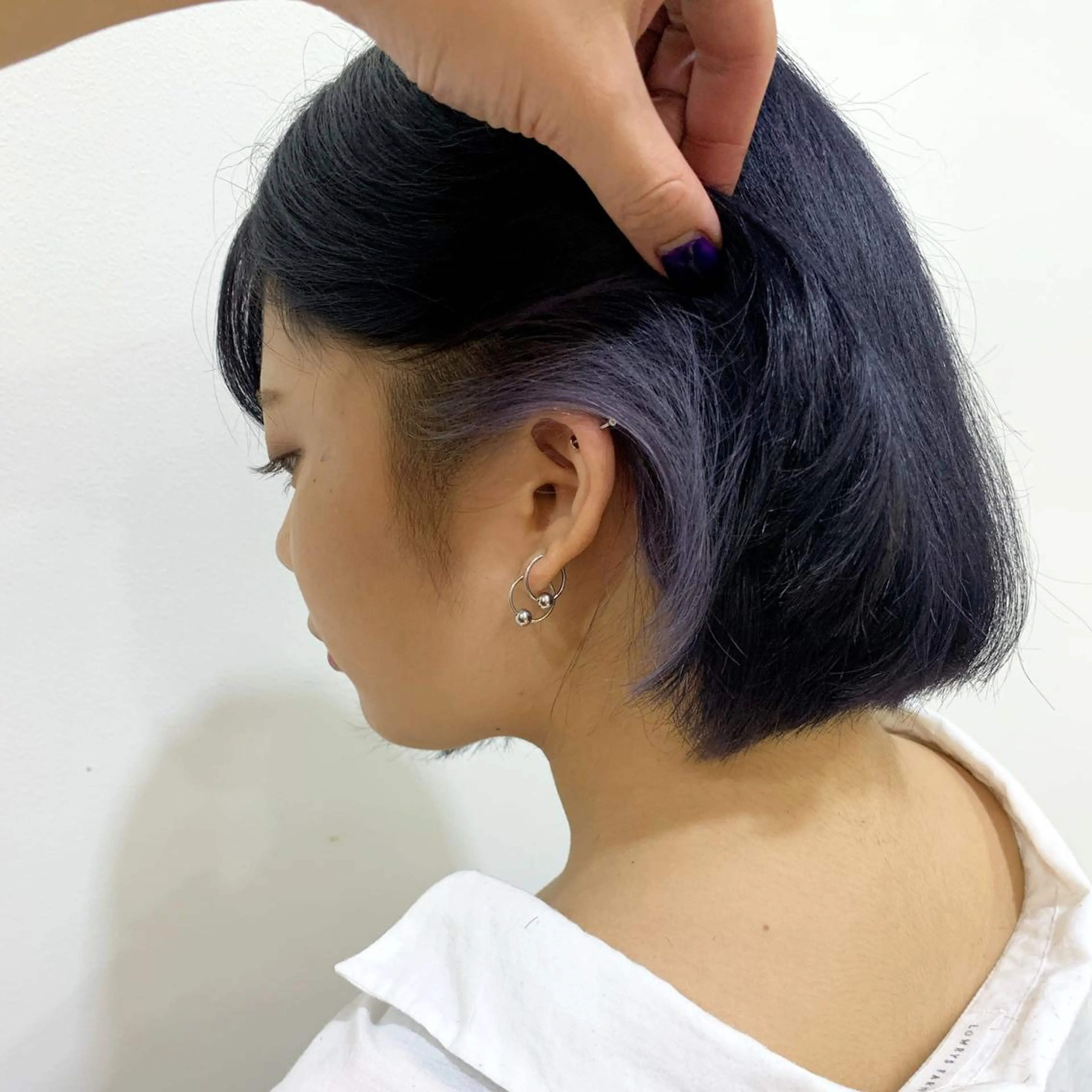 ショート カラー ネイビーカラー パープルカラー カット ヘアカラー トリートメント 💎✨️NoVal by siestaのヘアスタイル