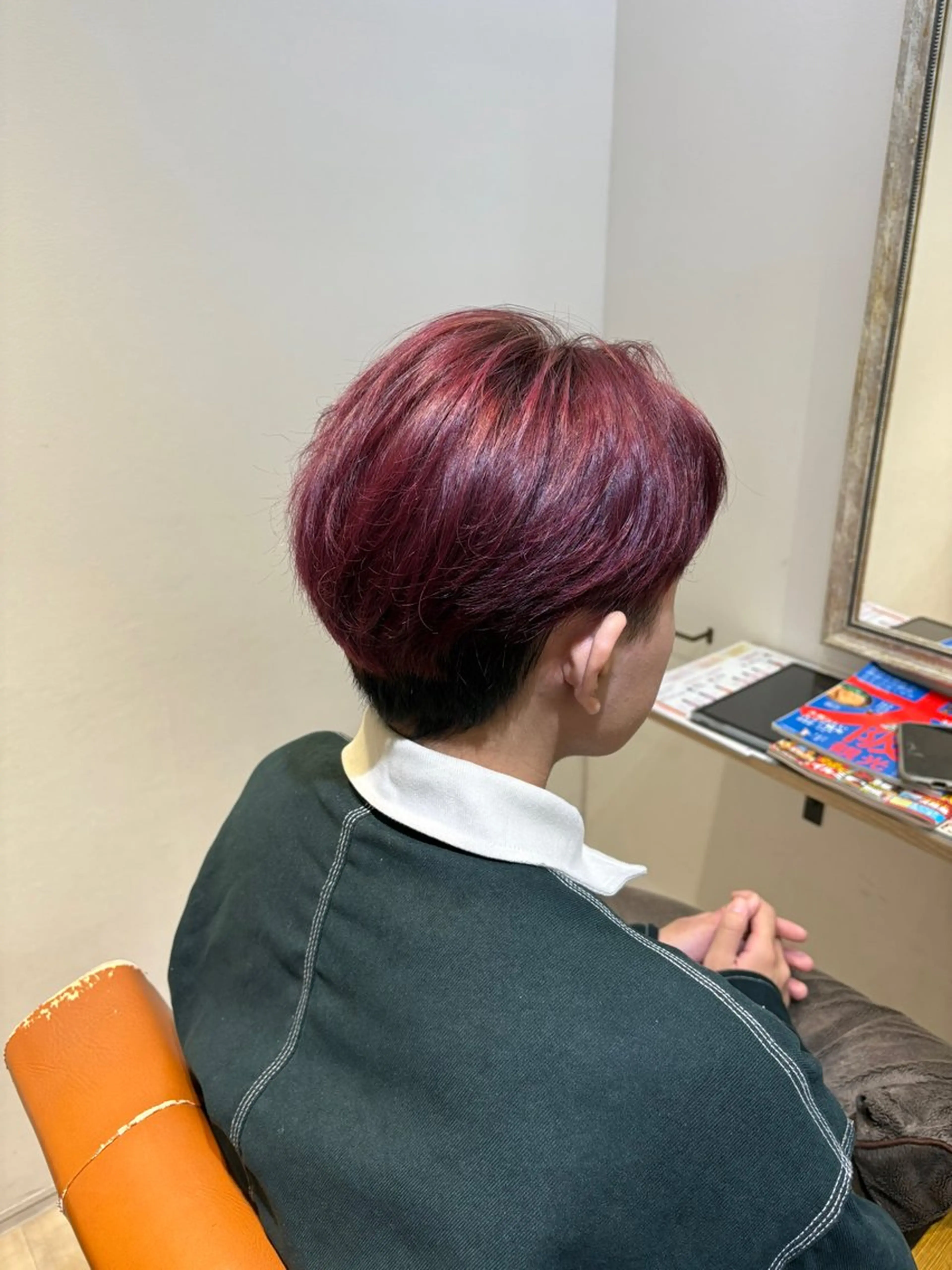 カラー ブリーチ レッドカラー ヘアカラー LuLuca Hair Salon所属・蛍池/撮影モデル/ カノンのヘアスタイル