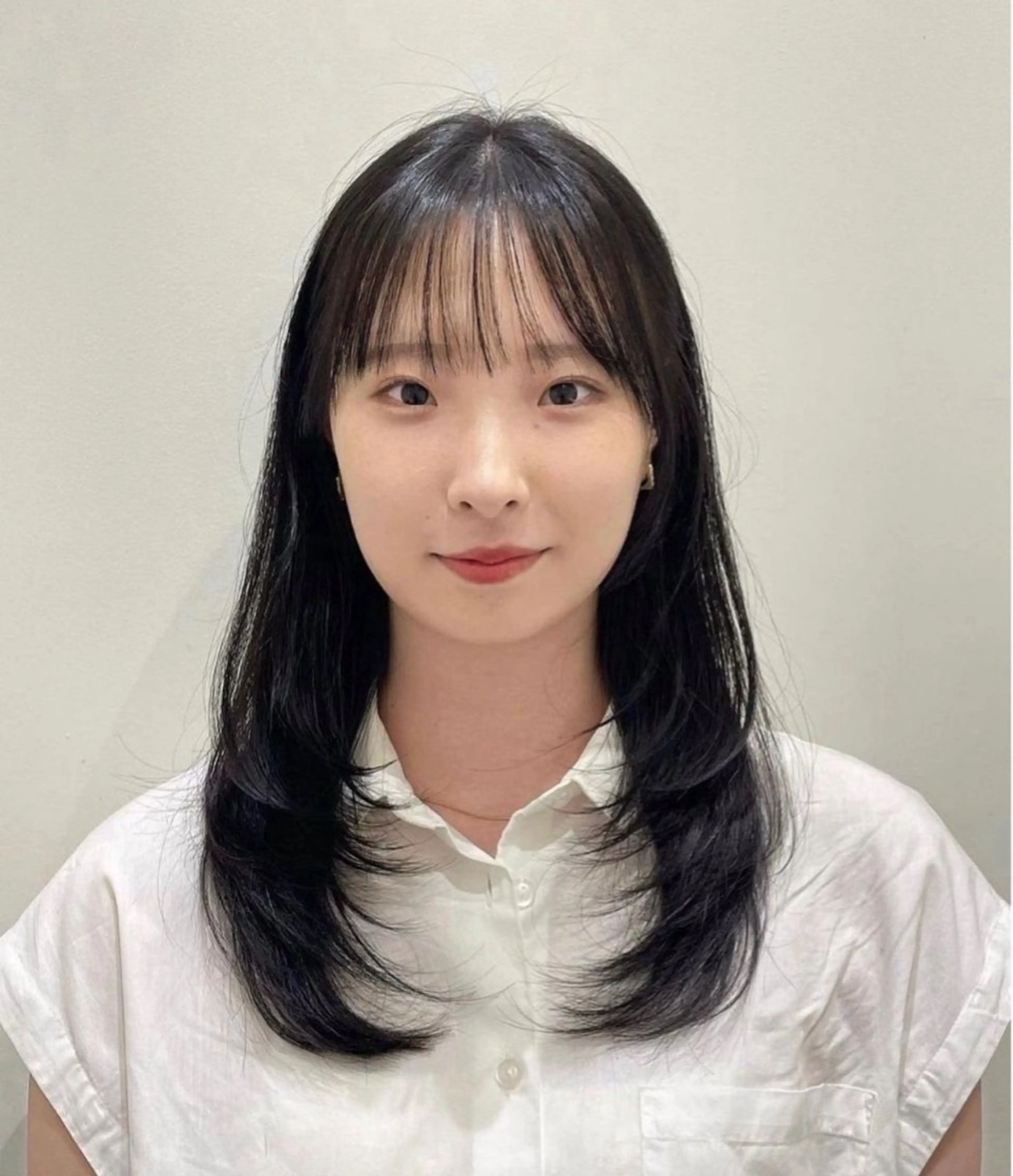 セミロング ハッシュカット 韓国風ヘア レイヤーカット カット ヘアカラー トリートメント ❤︎︎韓国ヘア❤︎︎ 𝑺𝒉𝒊𝒉𝒐のヘアスタイル