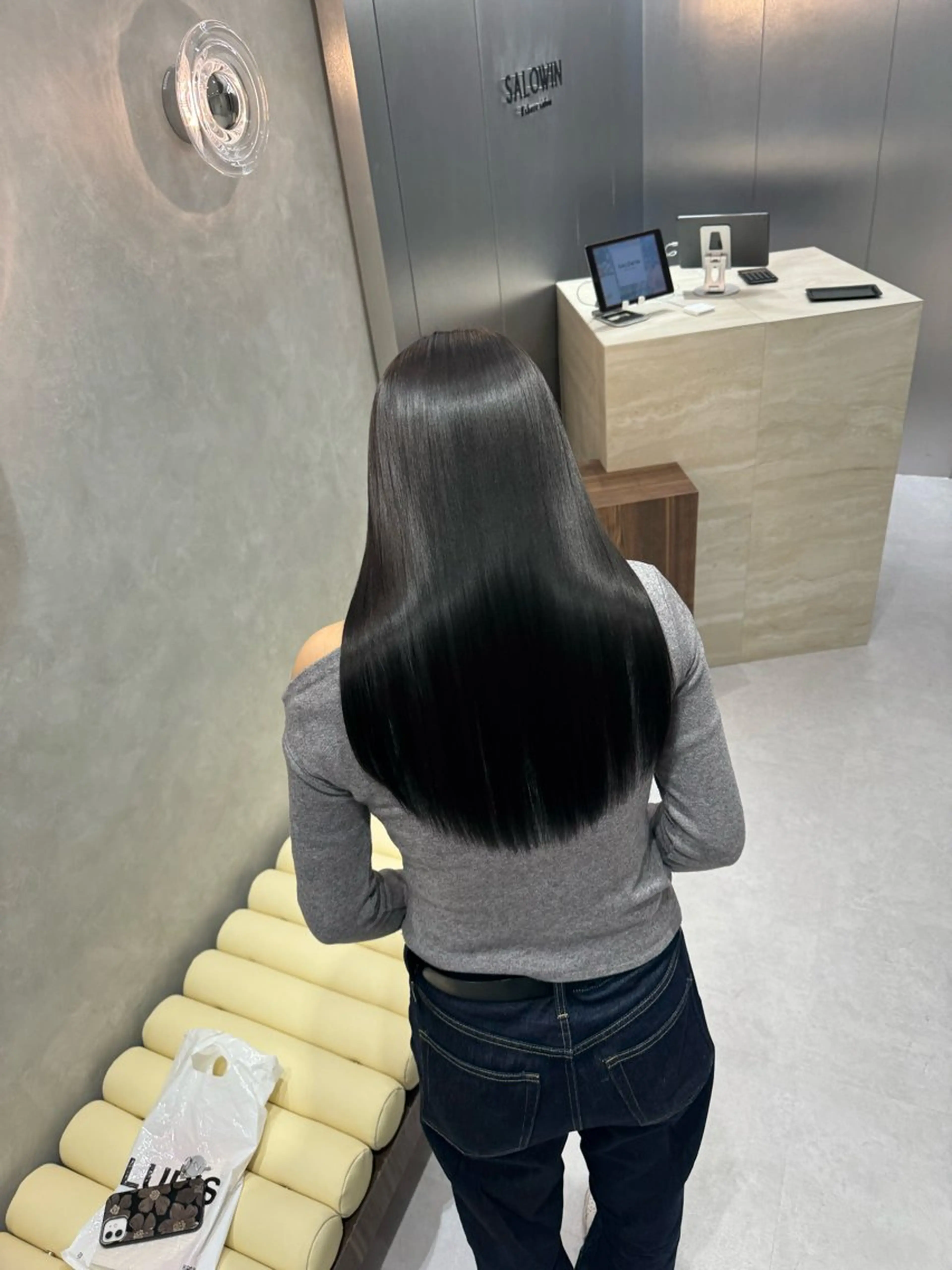 ロング 髪質改善 韓国風ヘア 縮毛矯正 SALOWIN east店6F所属・TAKUMI 【美髪特化】のヘアスタイル