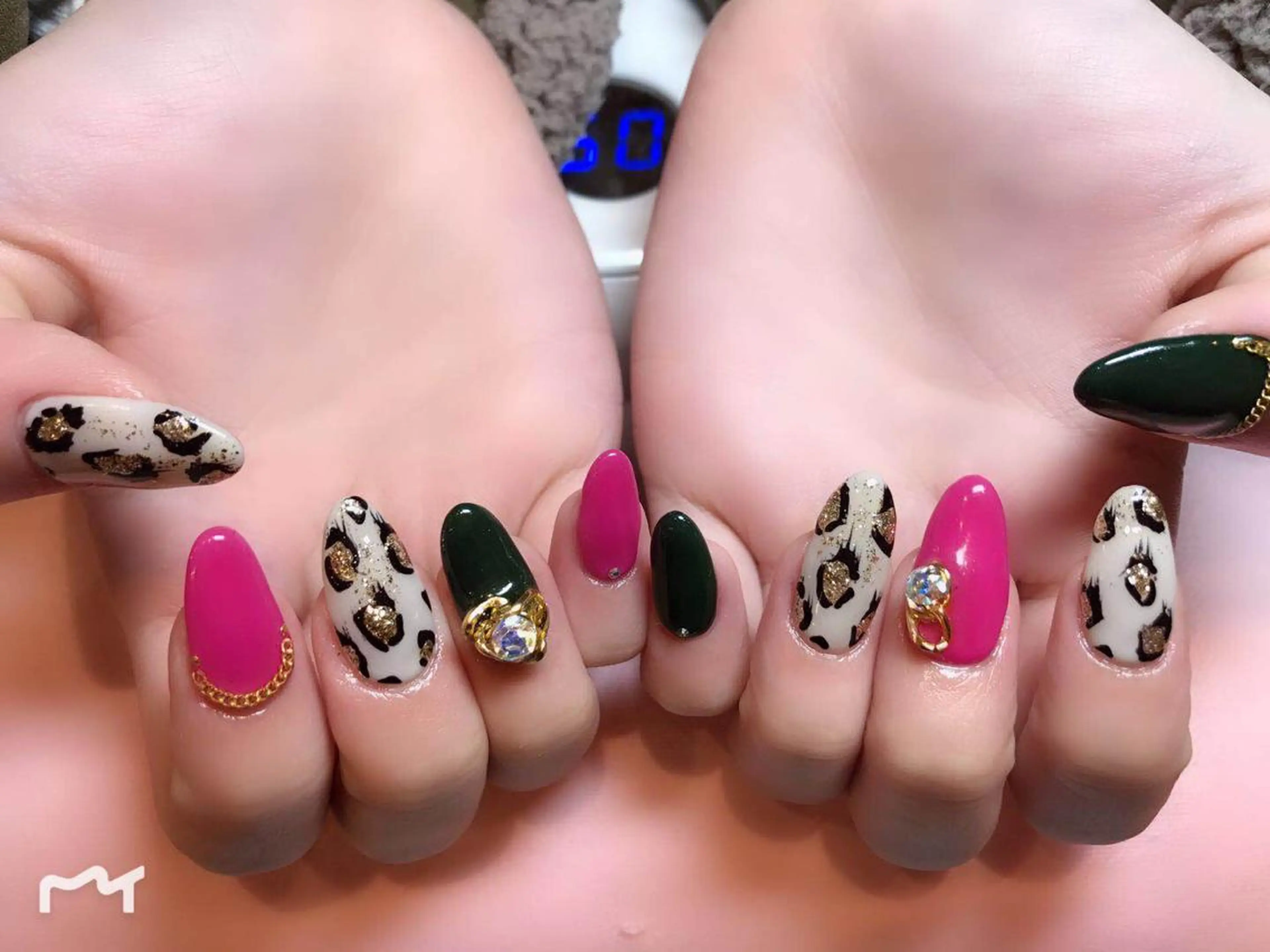 ネイル エムズ エムズのマツエク・マツパデザイン