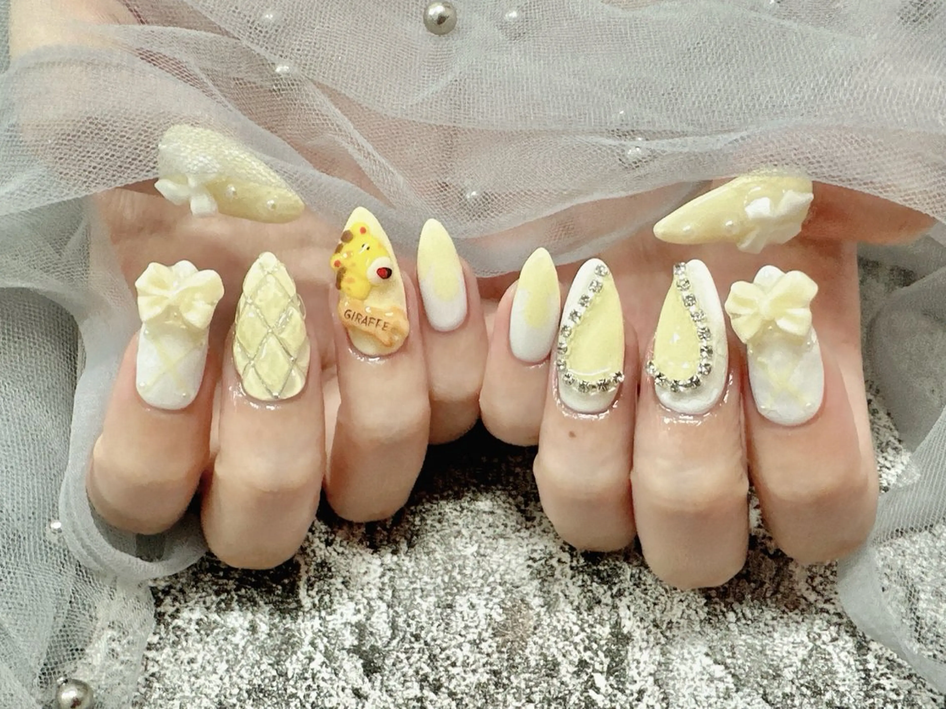 ネイル ラッキースター 大人気店のネイルデザイン