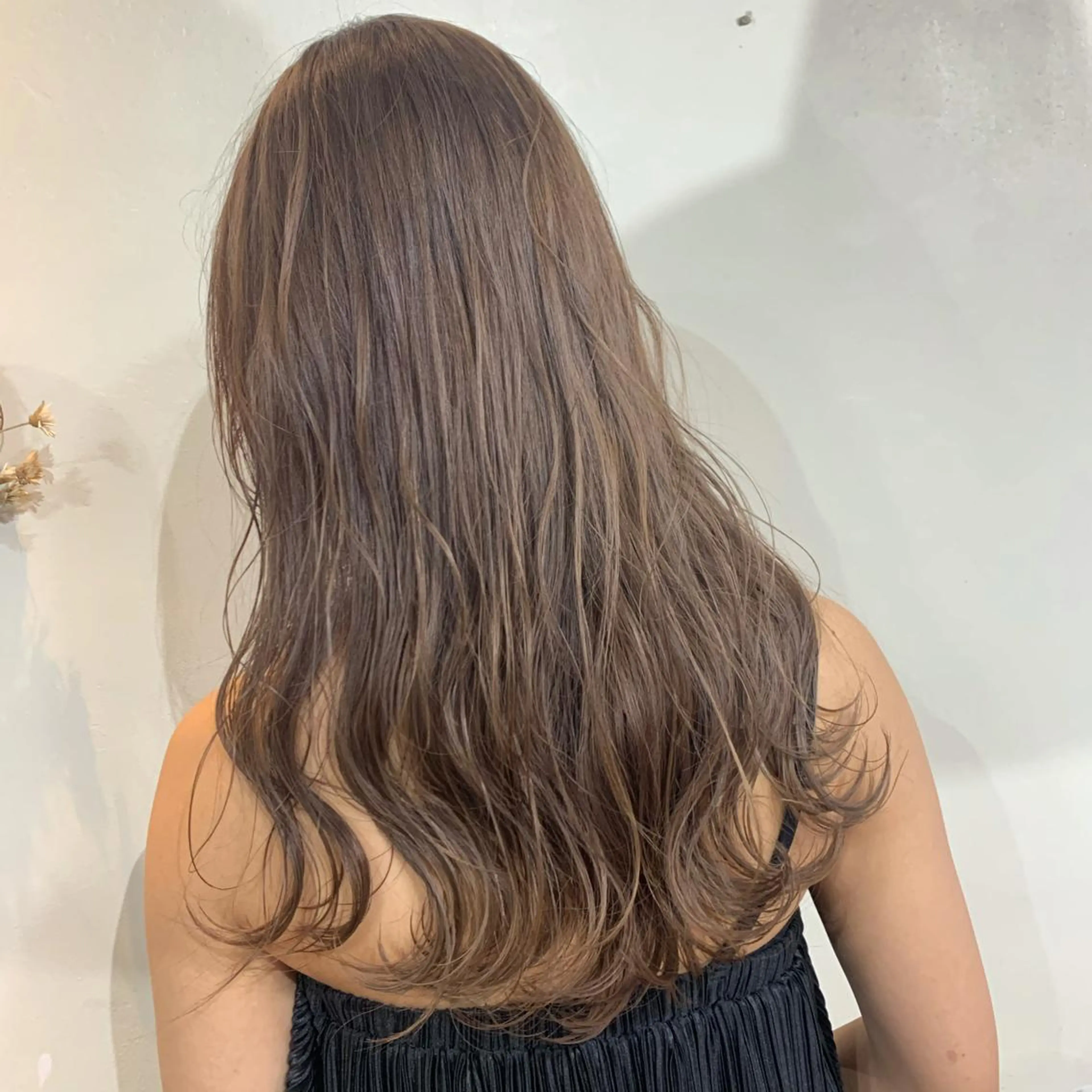 セミロング カラー カット ヘアカラー トリートメント mood tatemachiのヘアスタイル