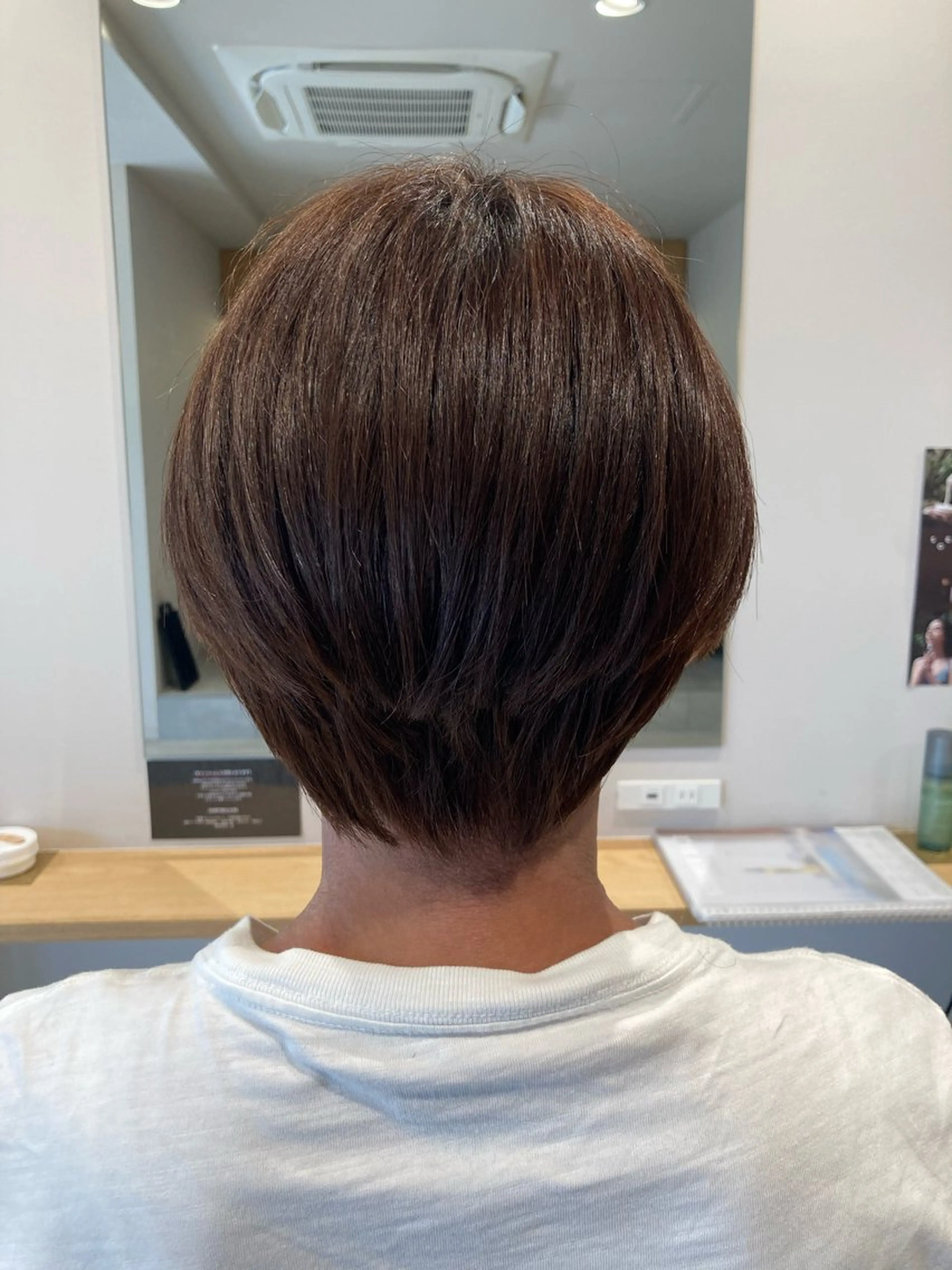 ショート カラー EMMA所属・EMMA Satakeのヘアスタイル