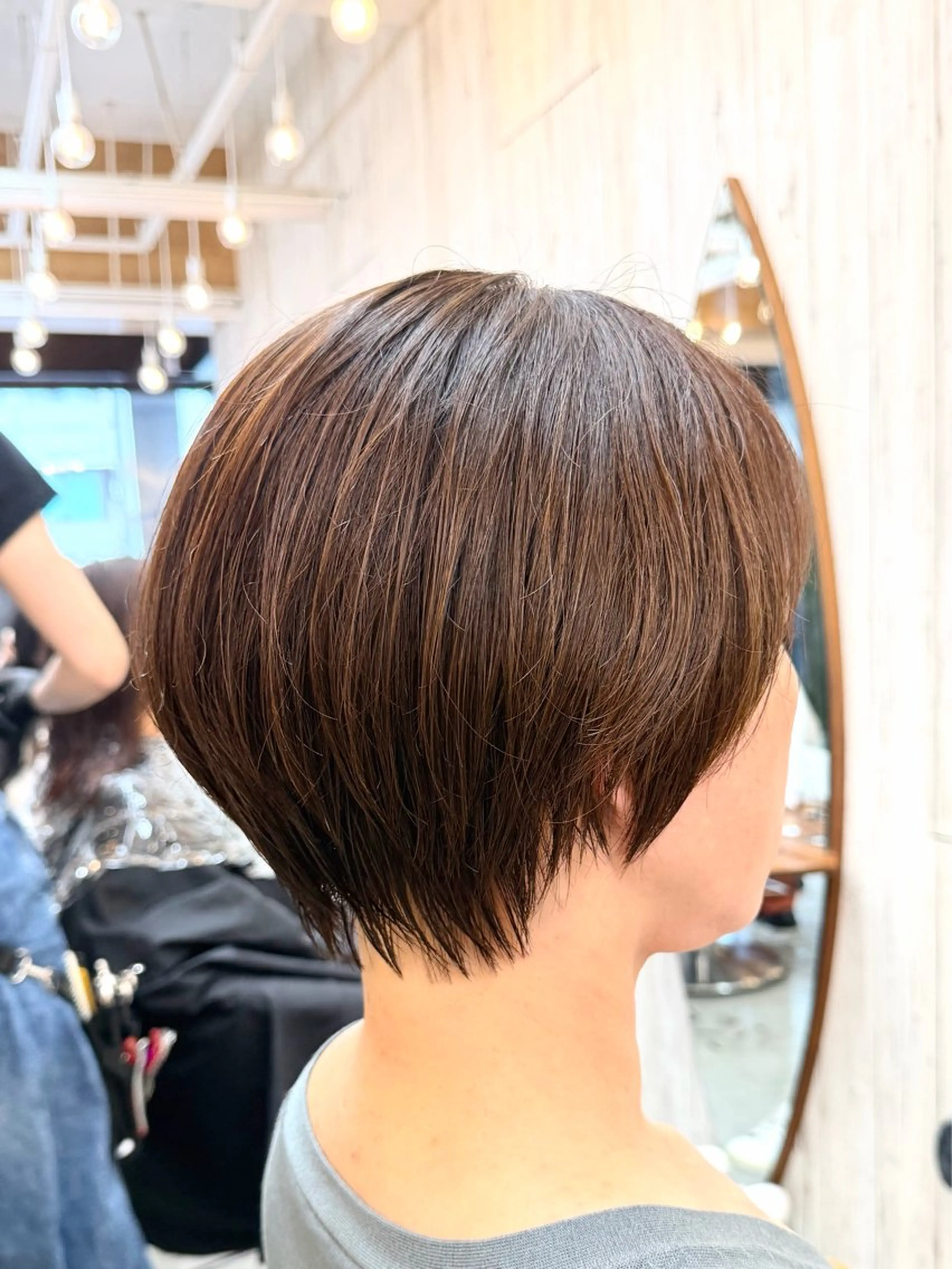 ショート カラー カット ヘアカラー トリートメント 縮毛矯正/髪質改善 /ボブ/ともきのヘアスタイル