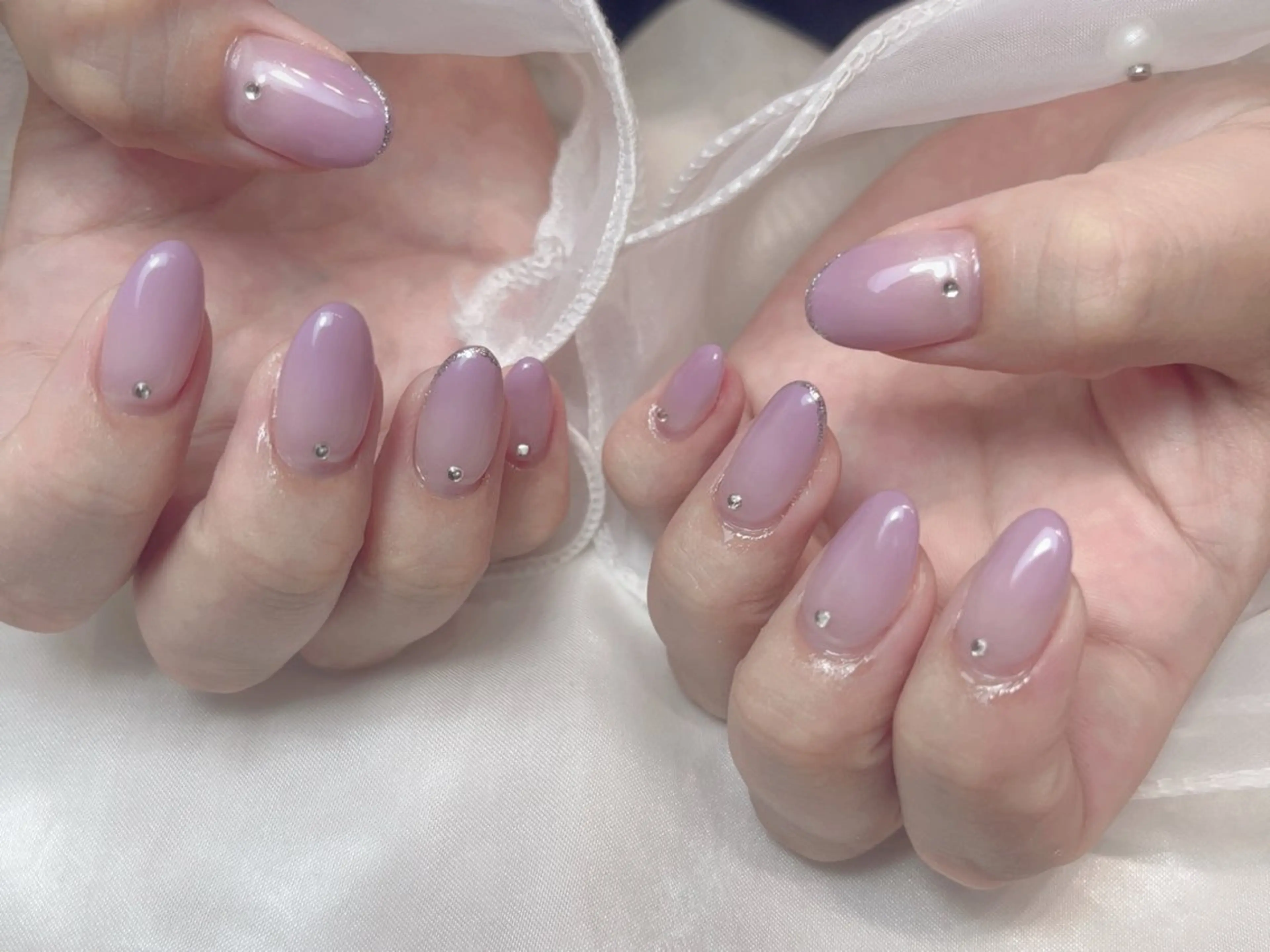 ネイル グラデーション ラメ(グリッター) ストーンネイル ハンドネイル salon de Tiara 碧のネイルデザイン