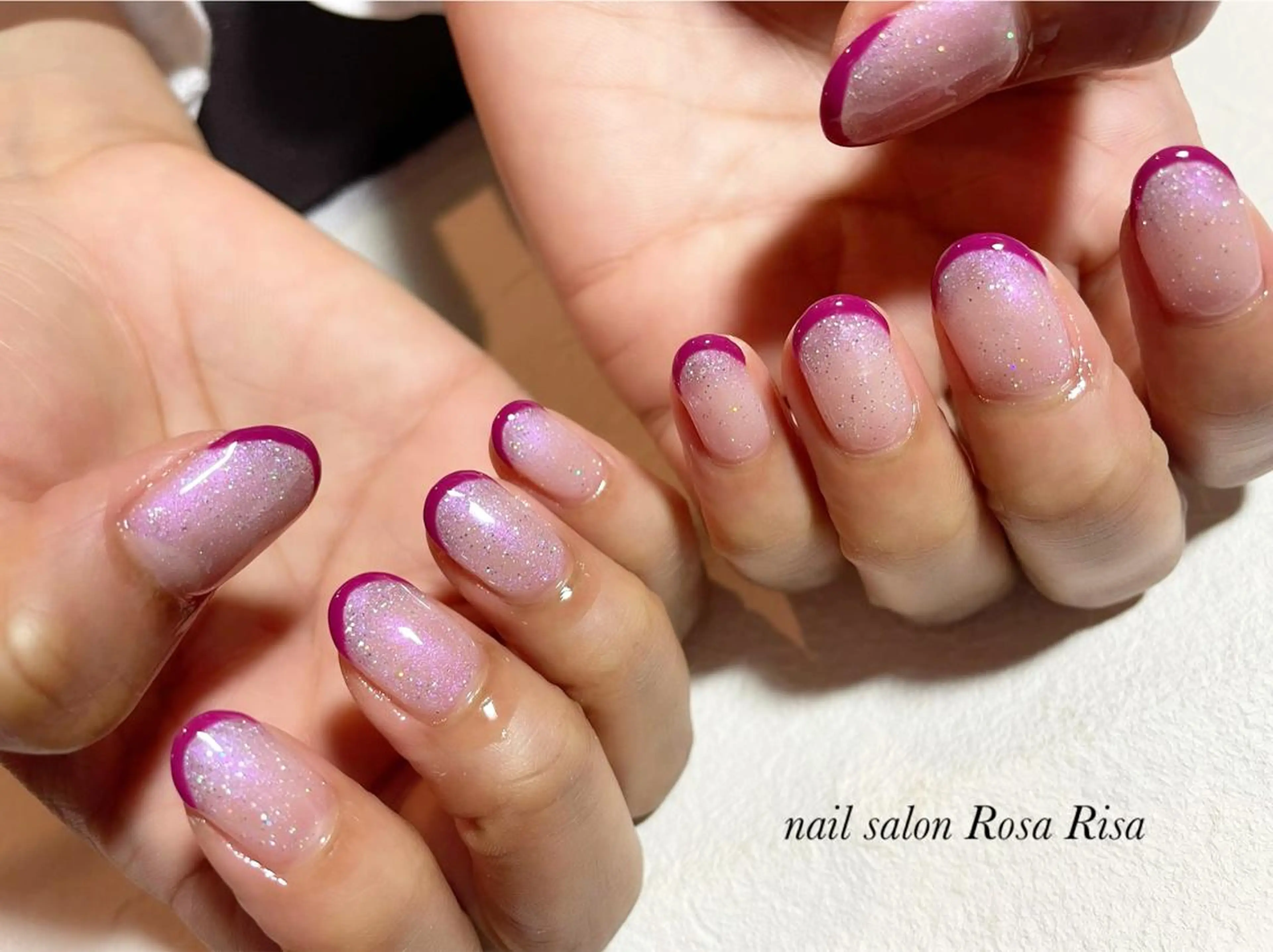 ミディアム ネイル ハンドネイル ネイルスタジオ シェイクユアハンズのネイルデザイン