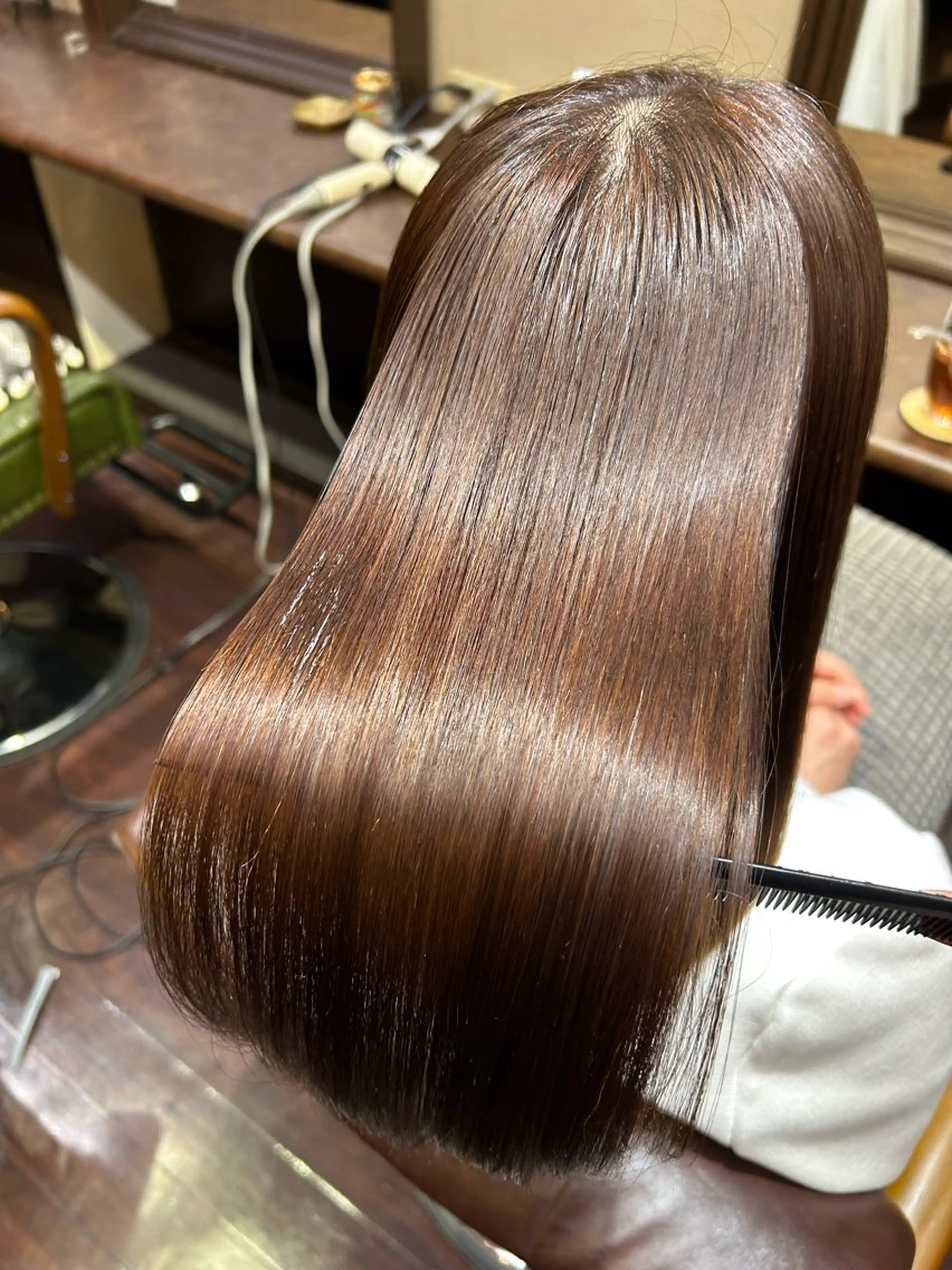 セミロング カラー ヘアカラー 福岡美髪研究所Knops〈髪質改善天神店〉所属・田出 尊のヘアスタイル