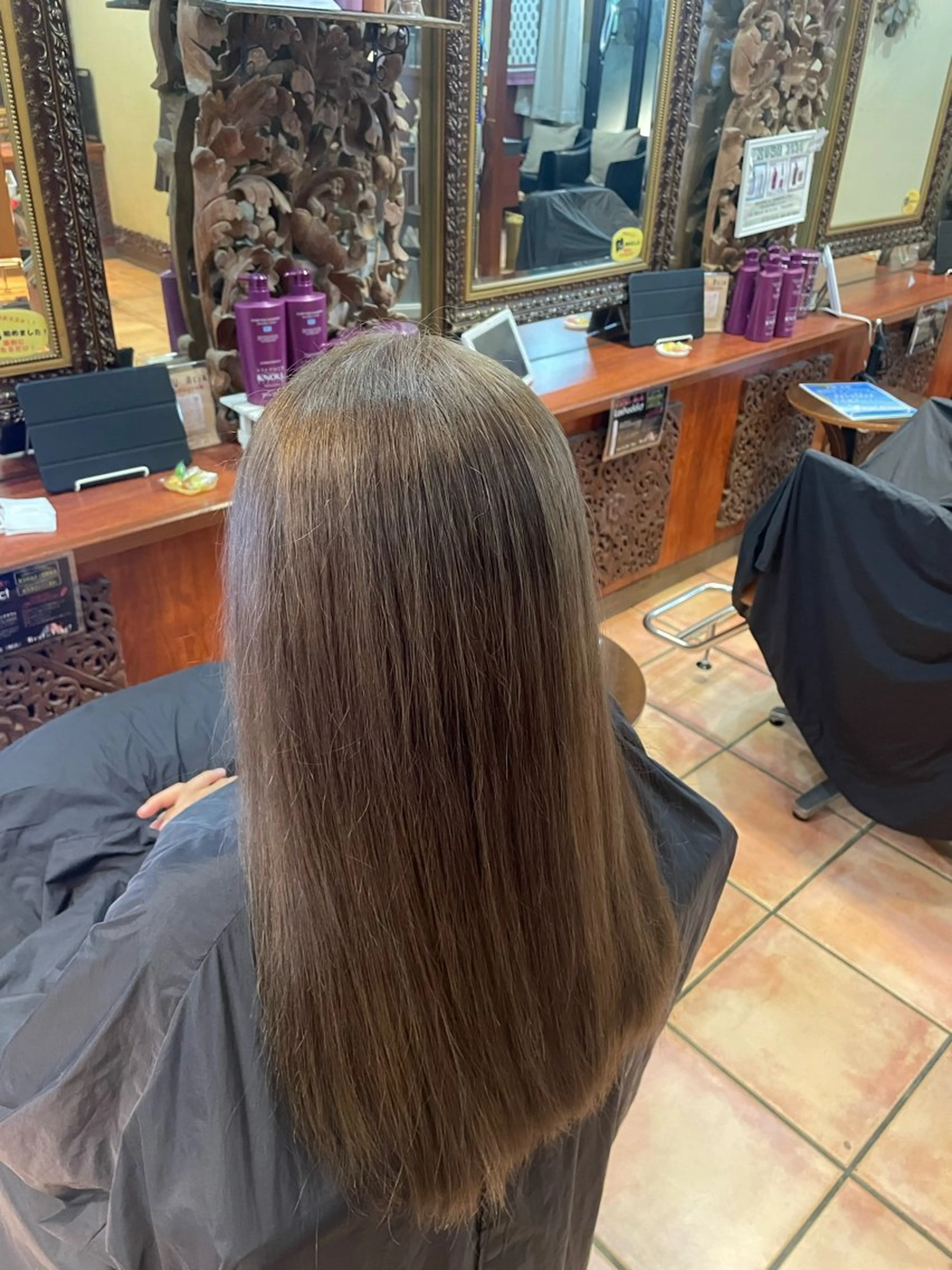 ロング 白鳥 悠斗のヘアスタイル